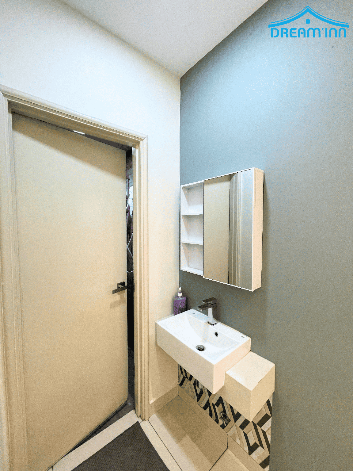 Queen Suite