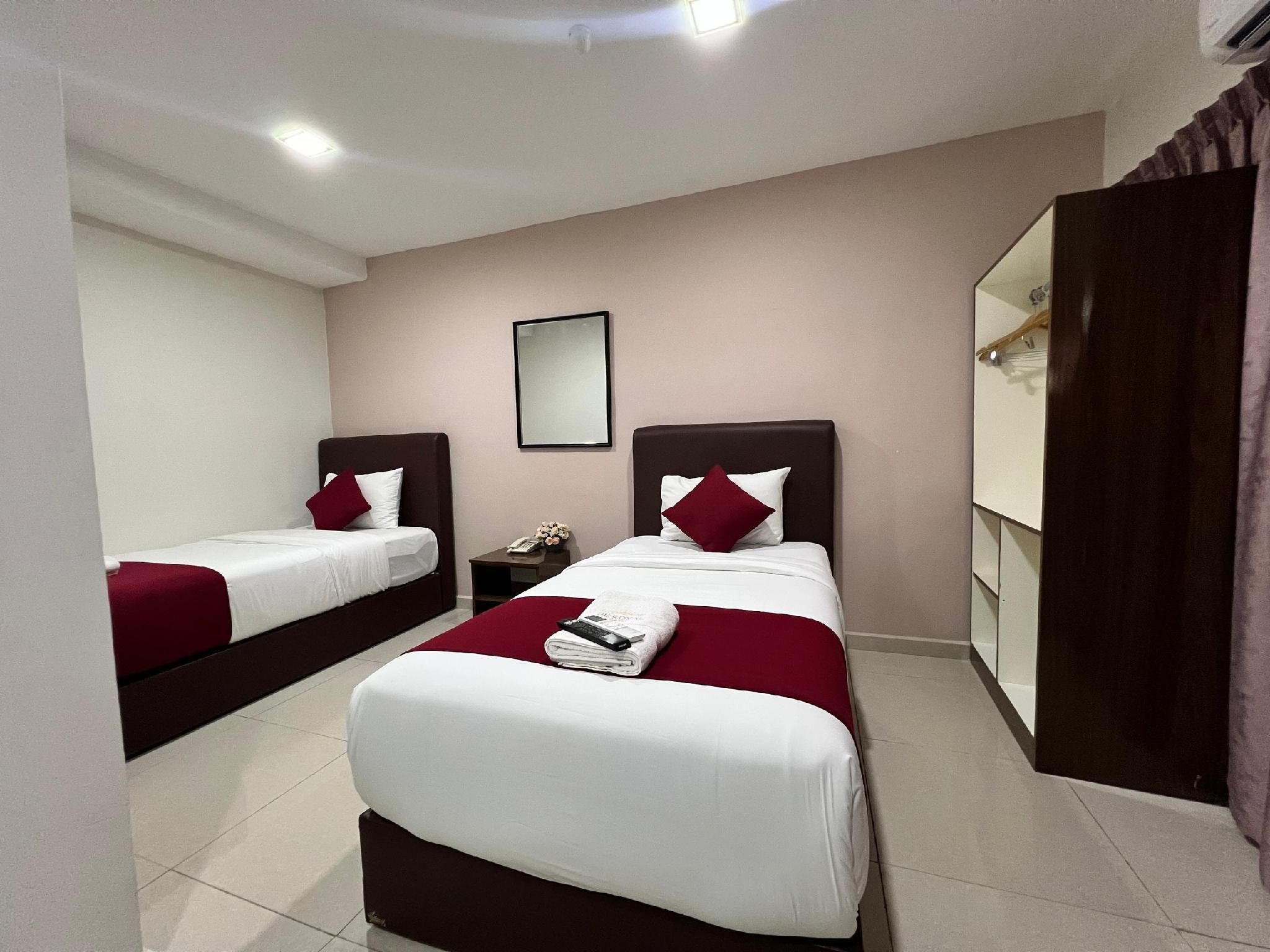 Deluxe Twin Room