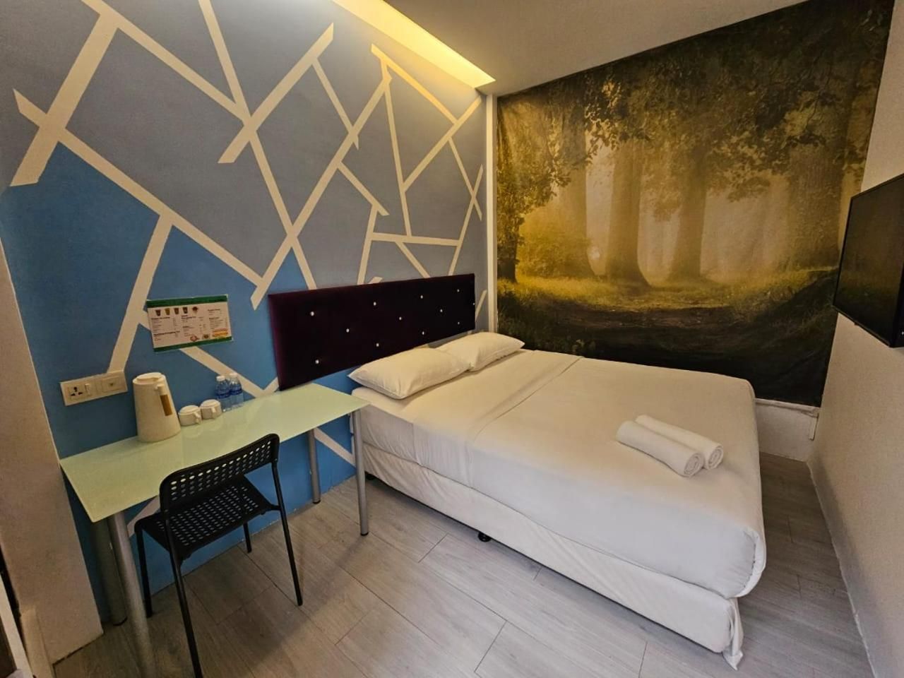 Queen Room