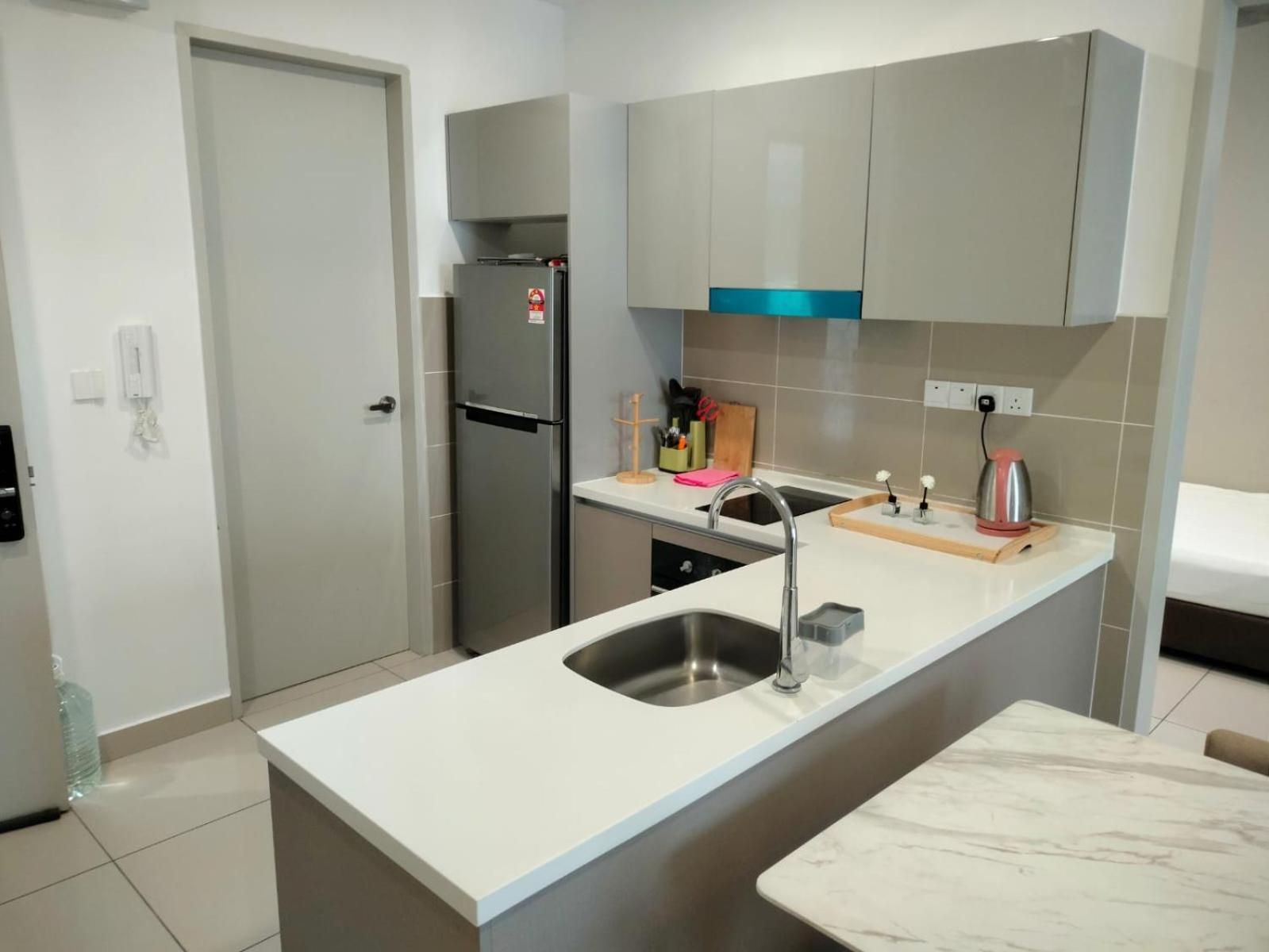 Two-Bedroom Apartment with City View
