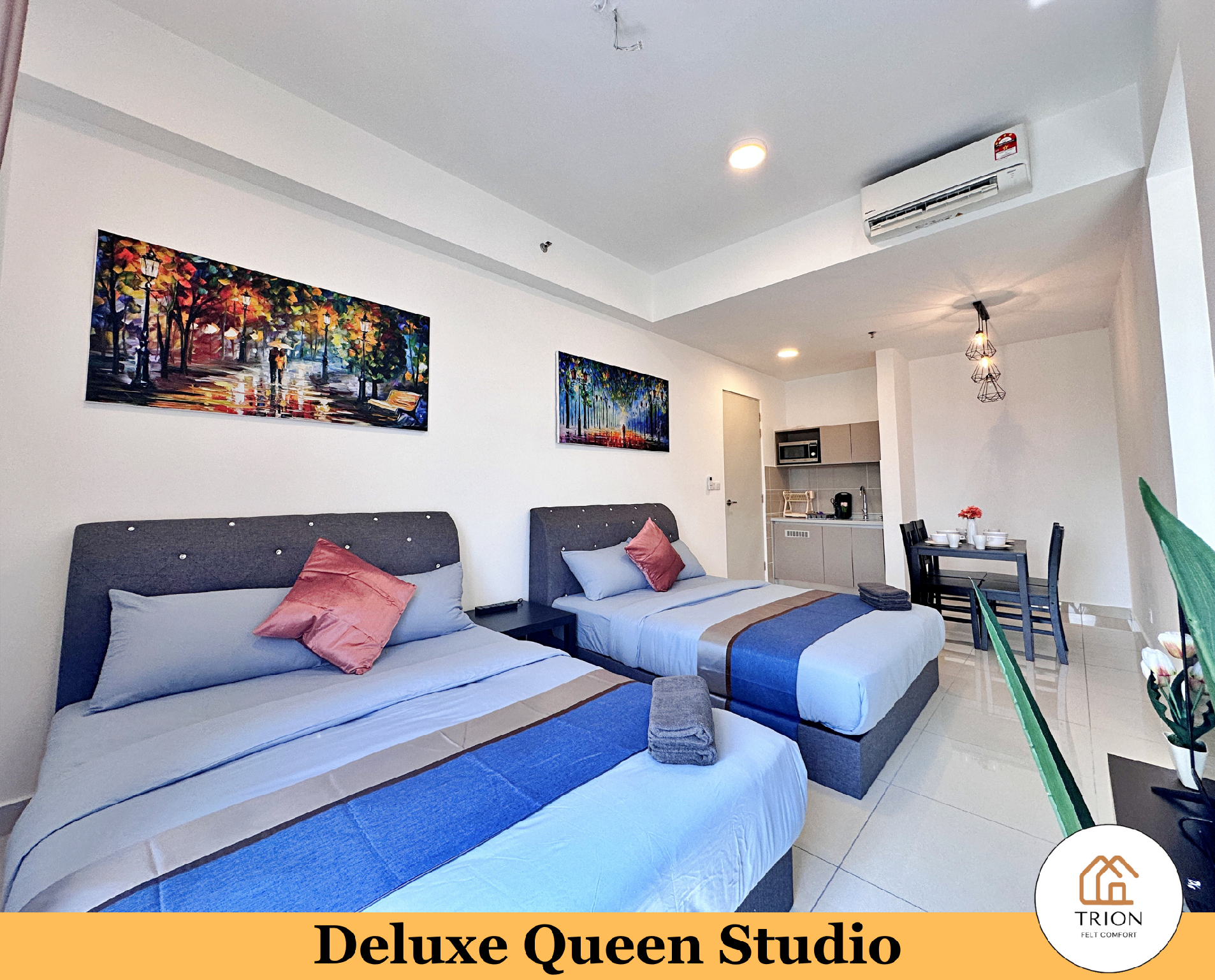 Deluxe Queen Studio