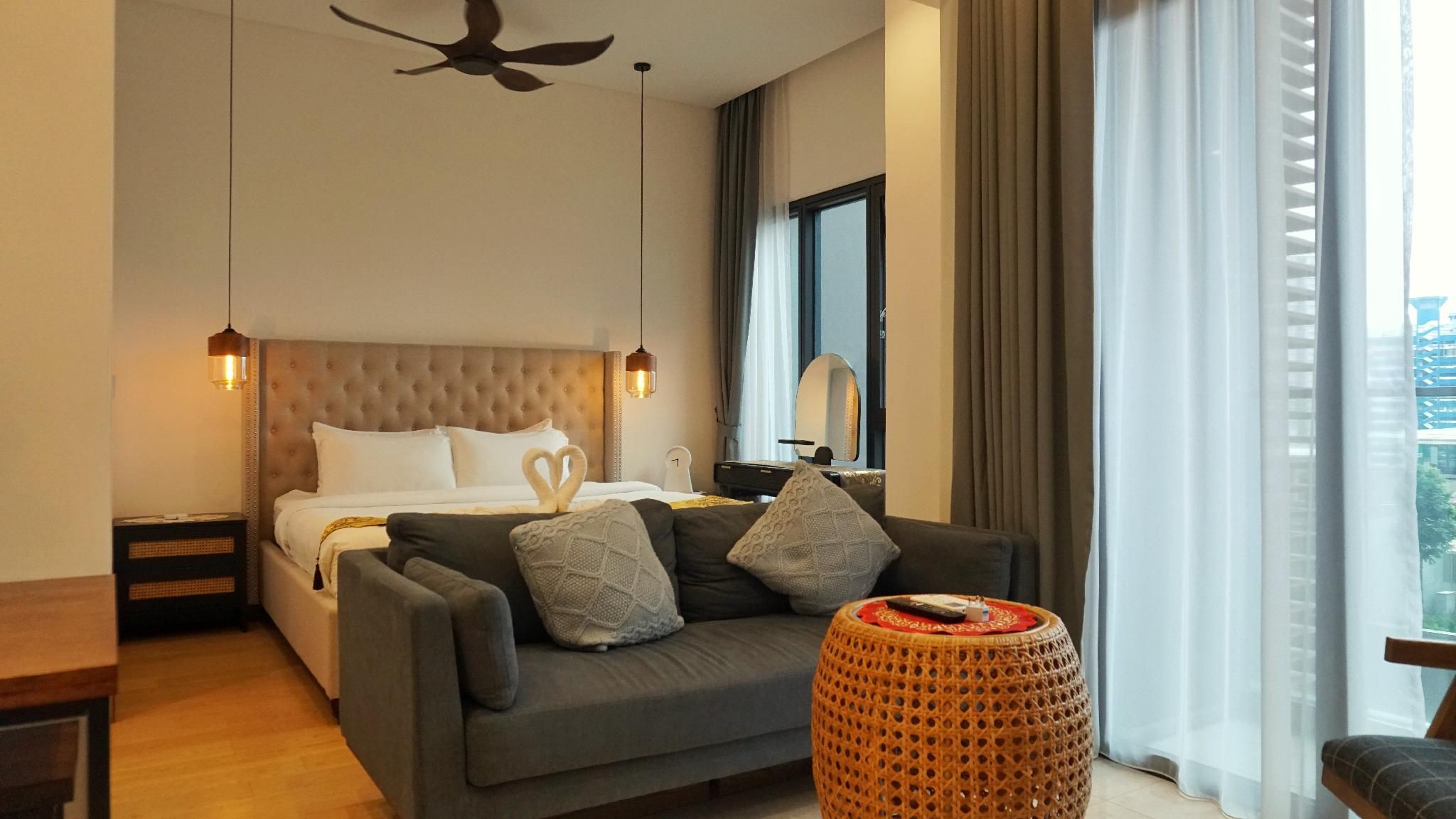 Studio with Balcony City View