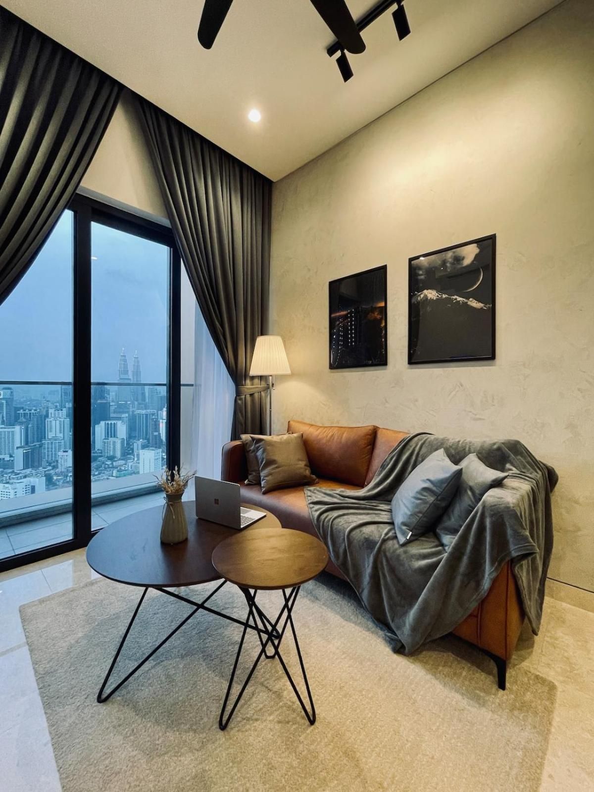 One-Bedroom Apartment with Balcony