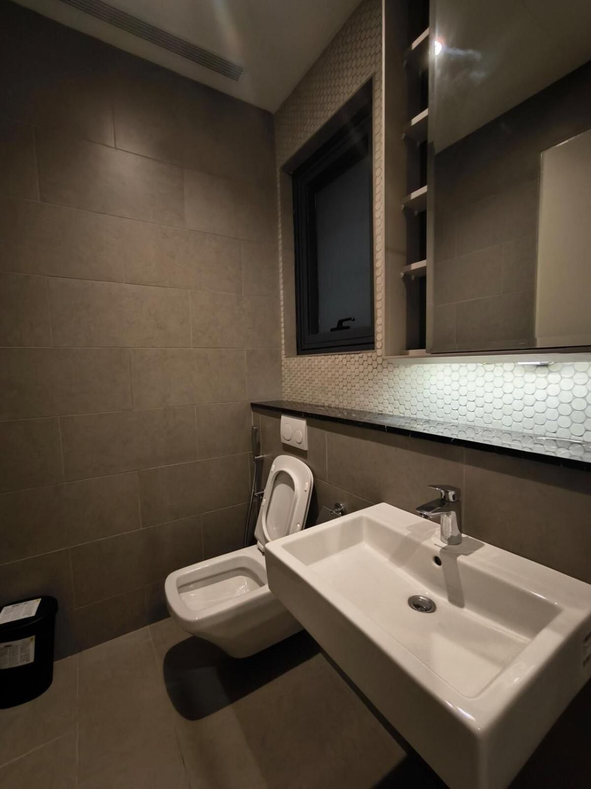 Studio Apartment with Balcony