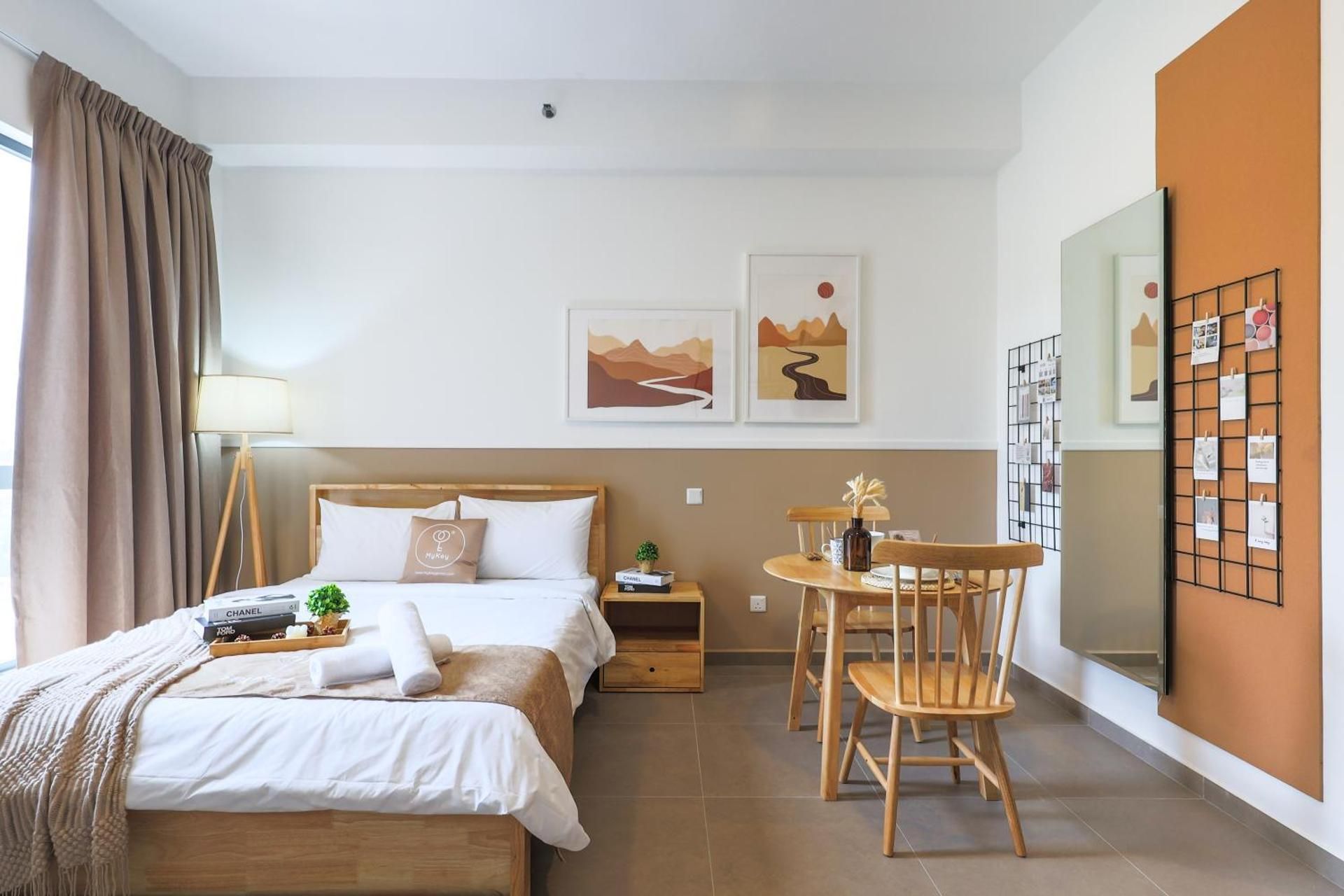 Modern Suite