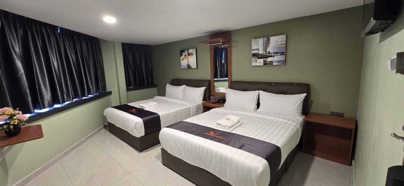 Deluxe Family Room