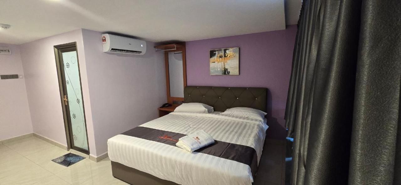 Superior Queen Room