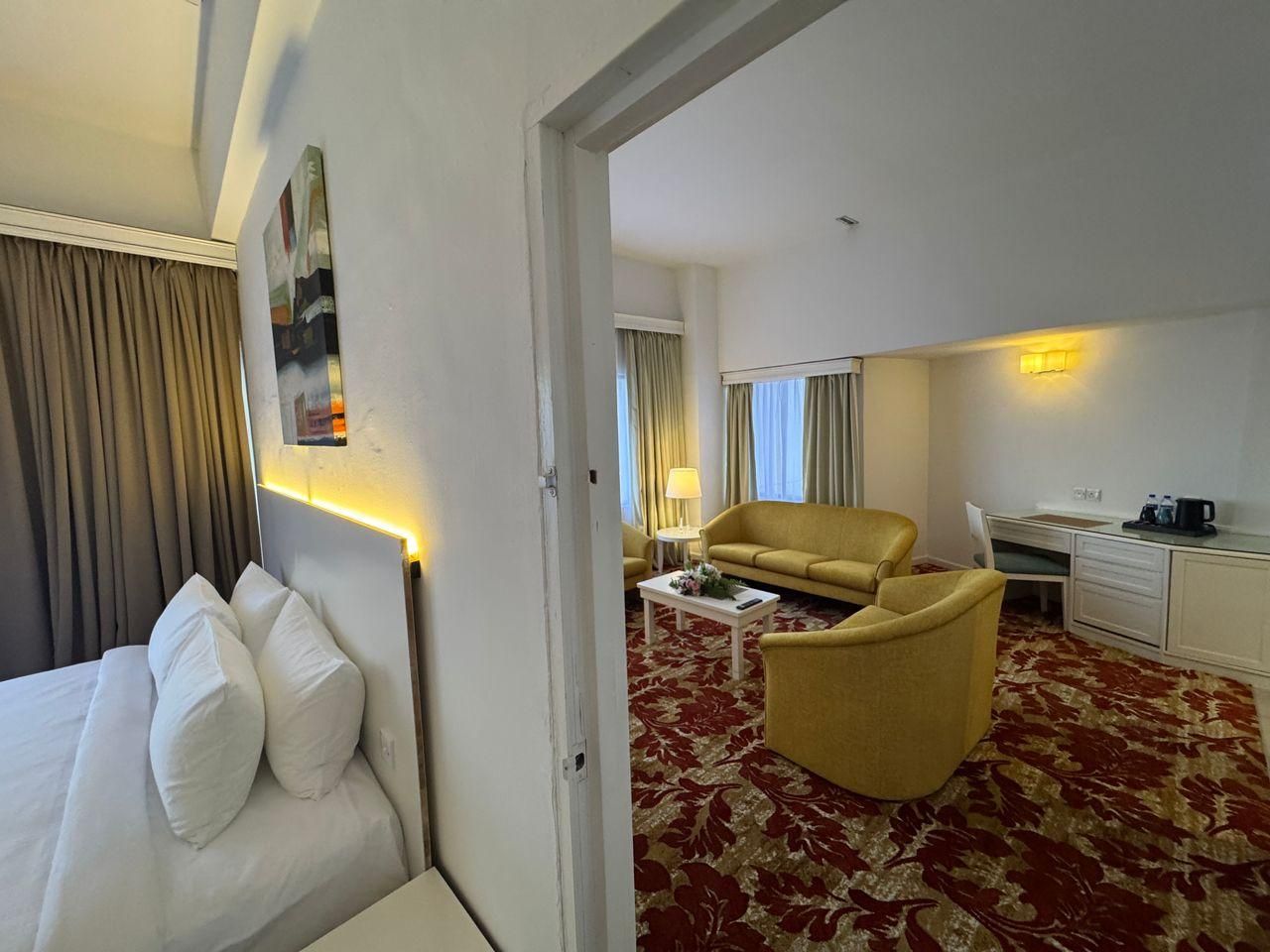 Executive Suite