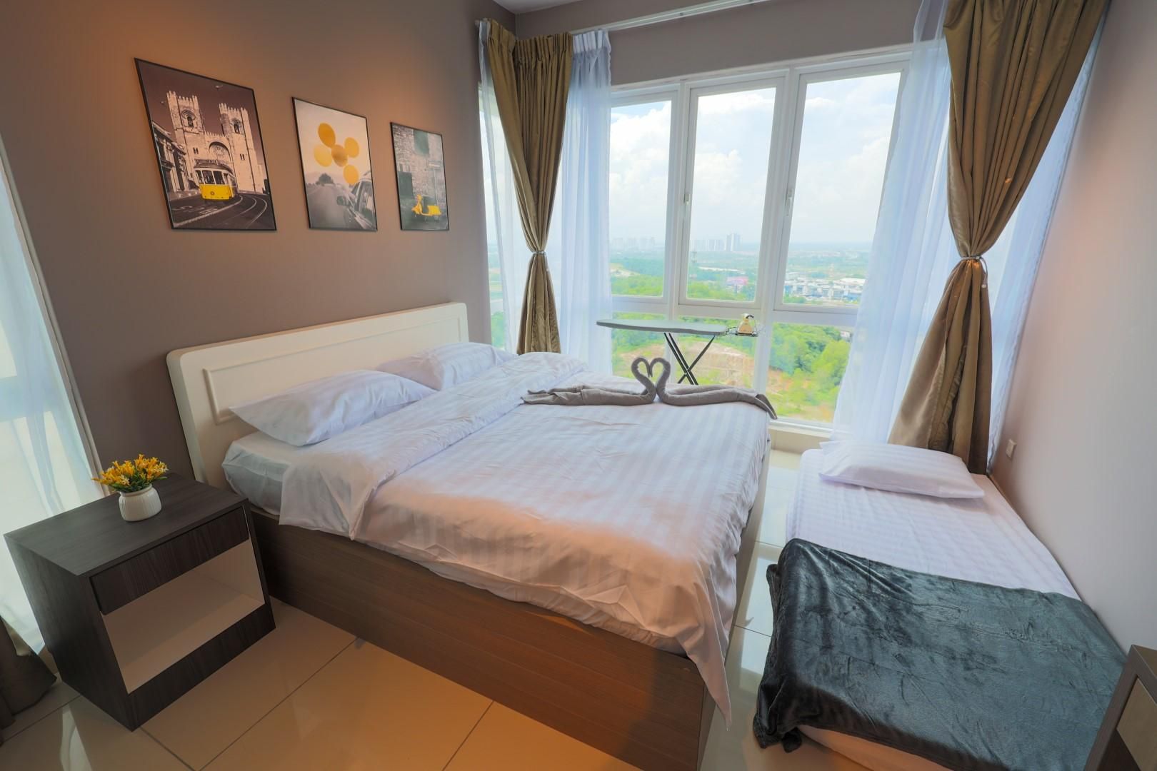4 Bedroom Apartment
