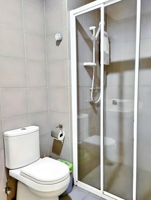 One Bedroom Apartment