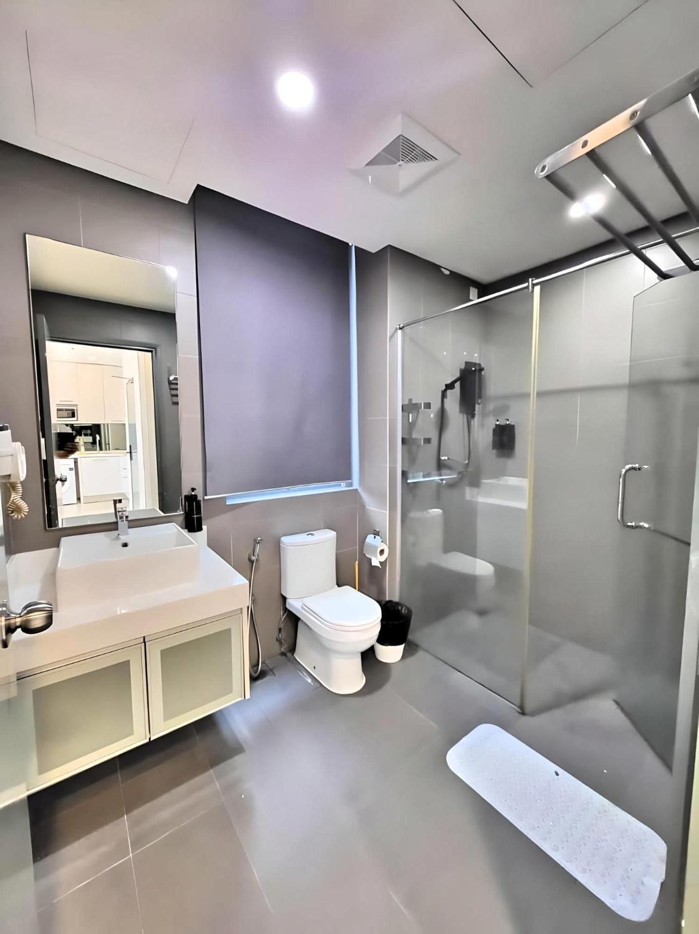 Superior One-Bedroom Apartment with Balcony