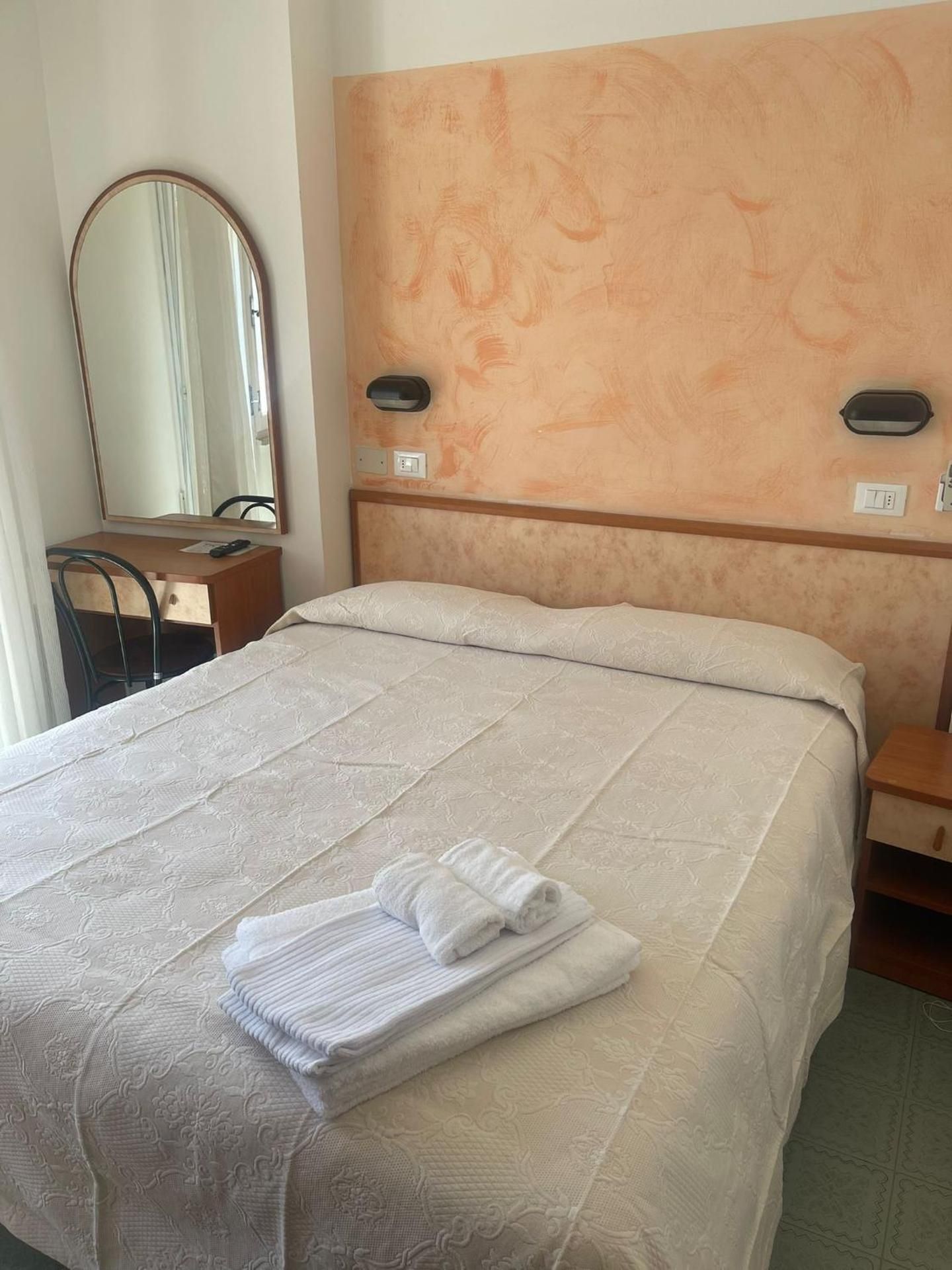 Double Room with Balcony and Sea View