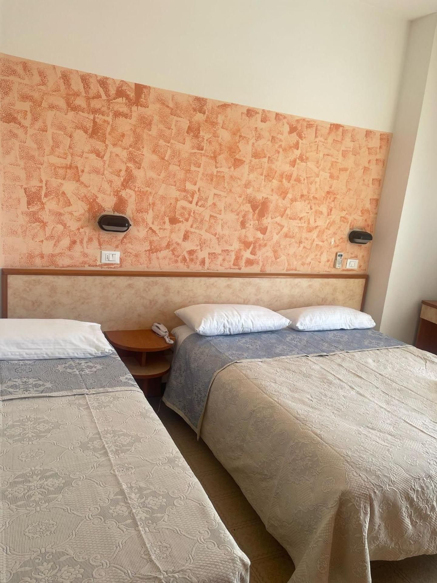 Quadruple Room with Sea View