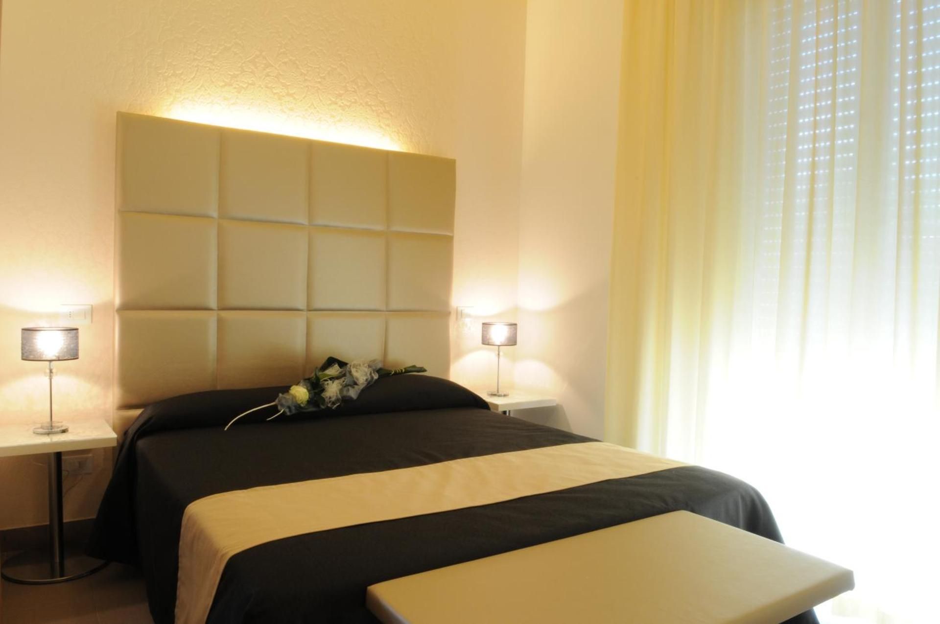 Deluxe Junior Double Room - Single Use