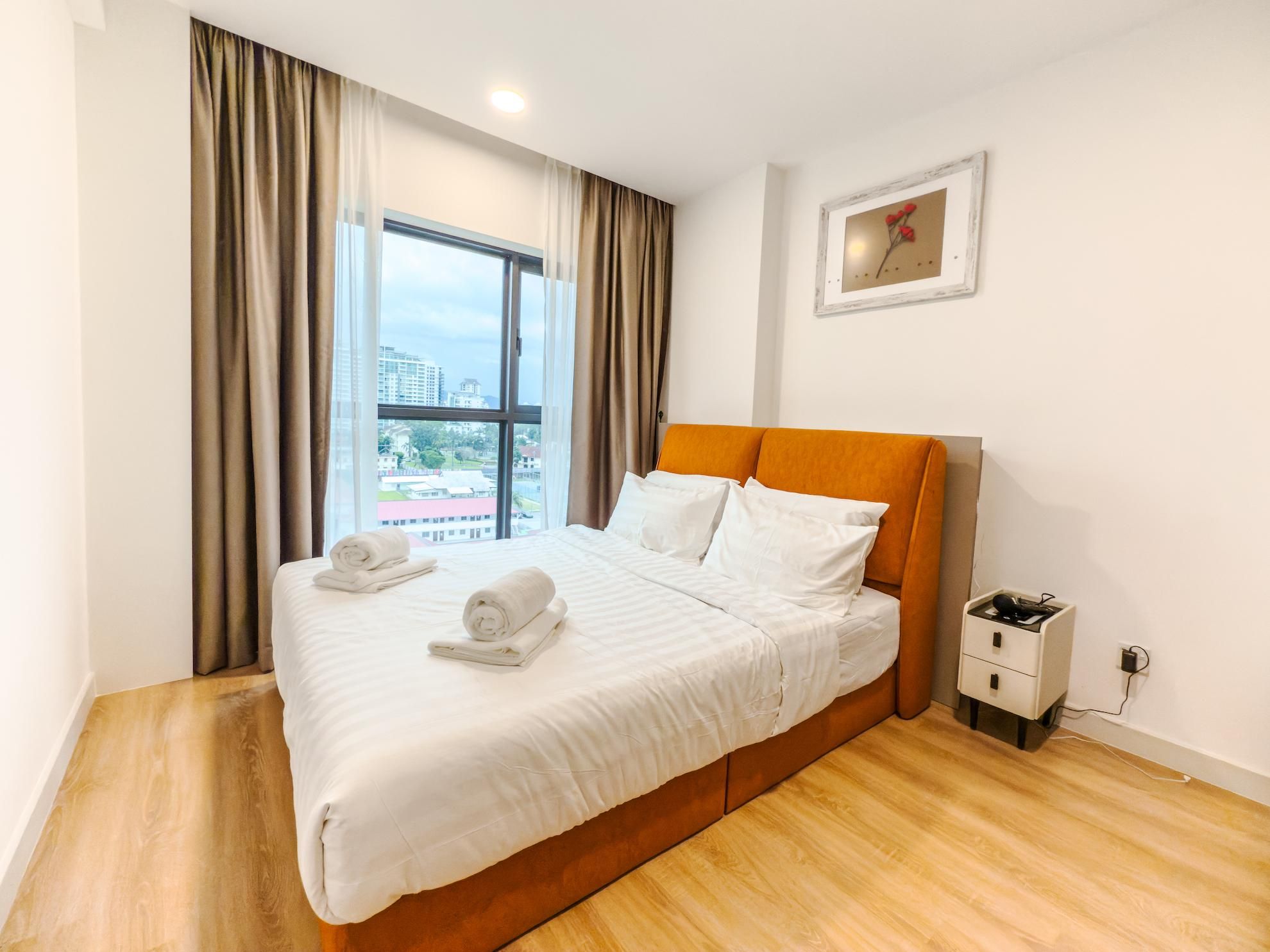 3 Bedroom Apartment with Sit-Out and Balcony