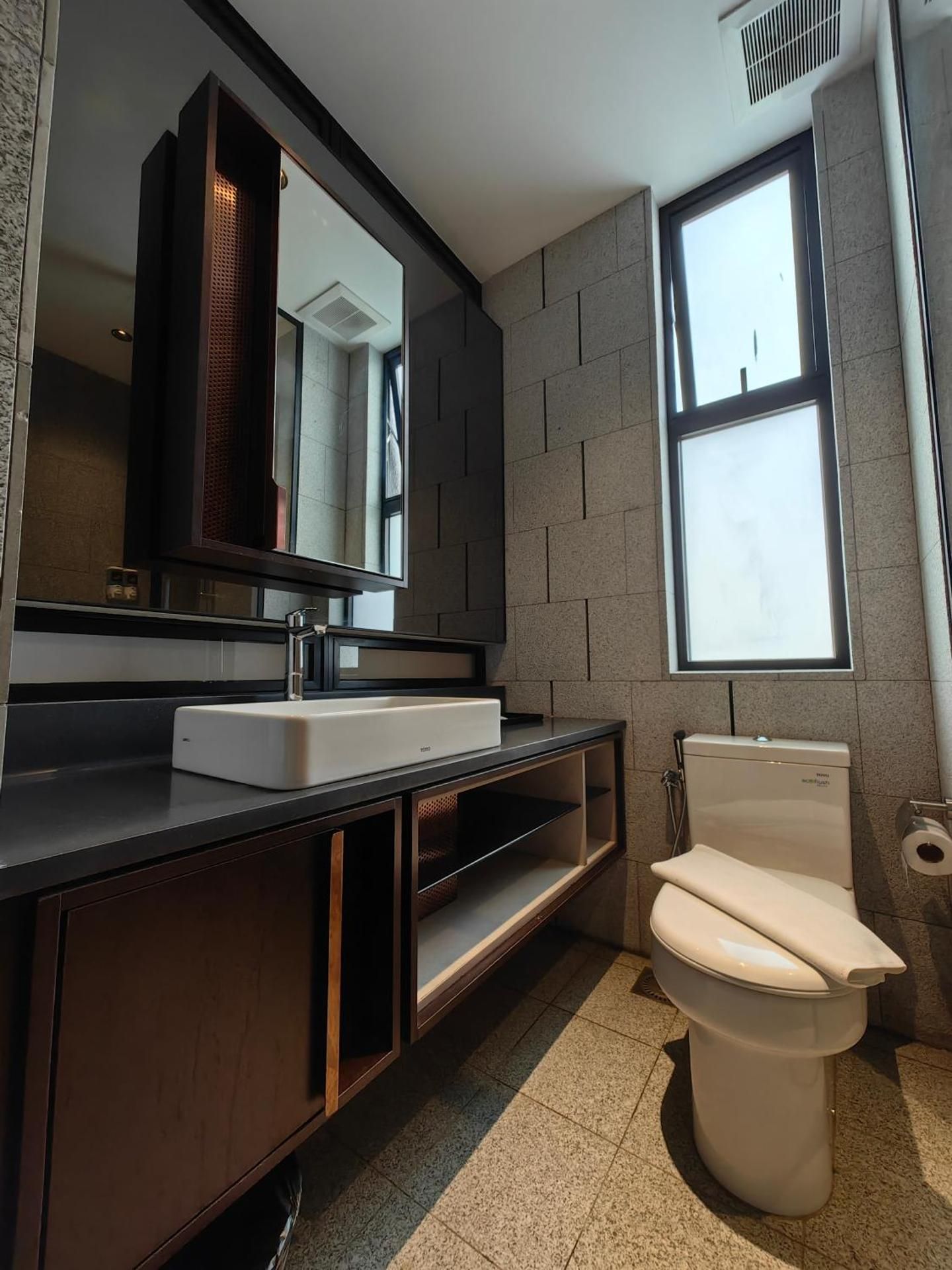Queen Suite