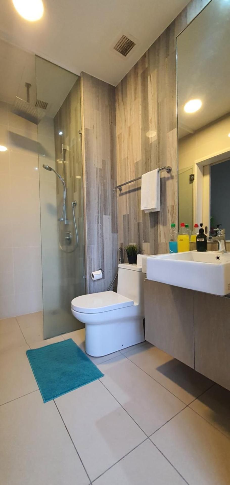 Triple Room with Shared Bathroom