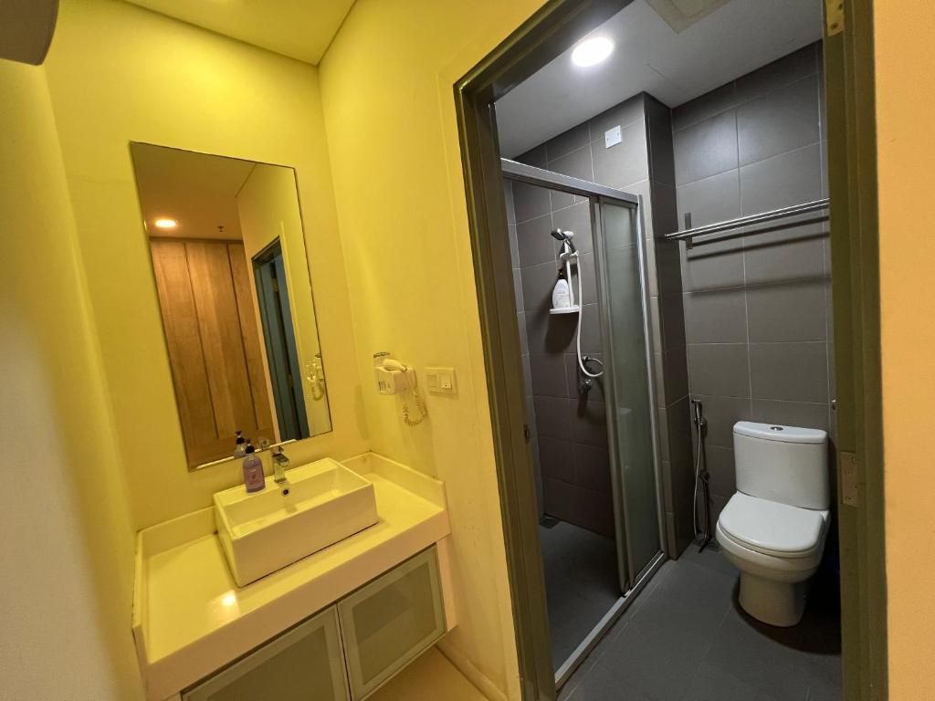 One Bedroom Apartment