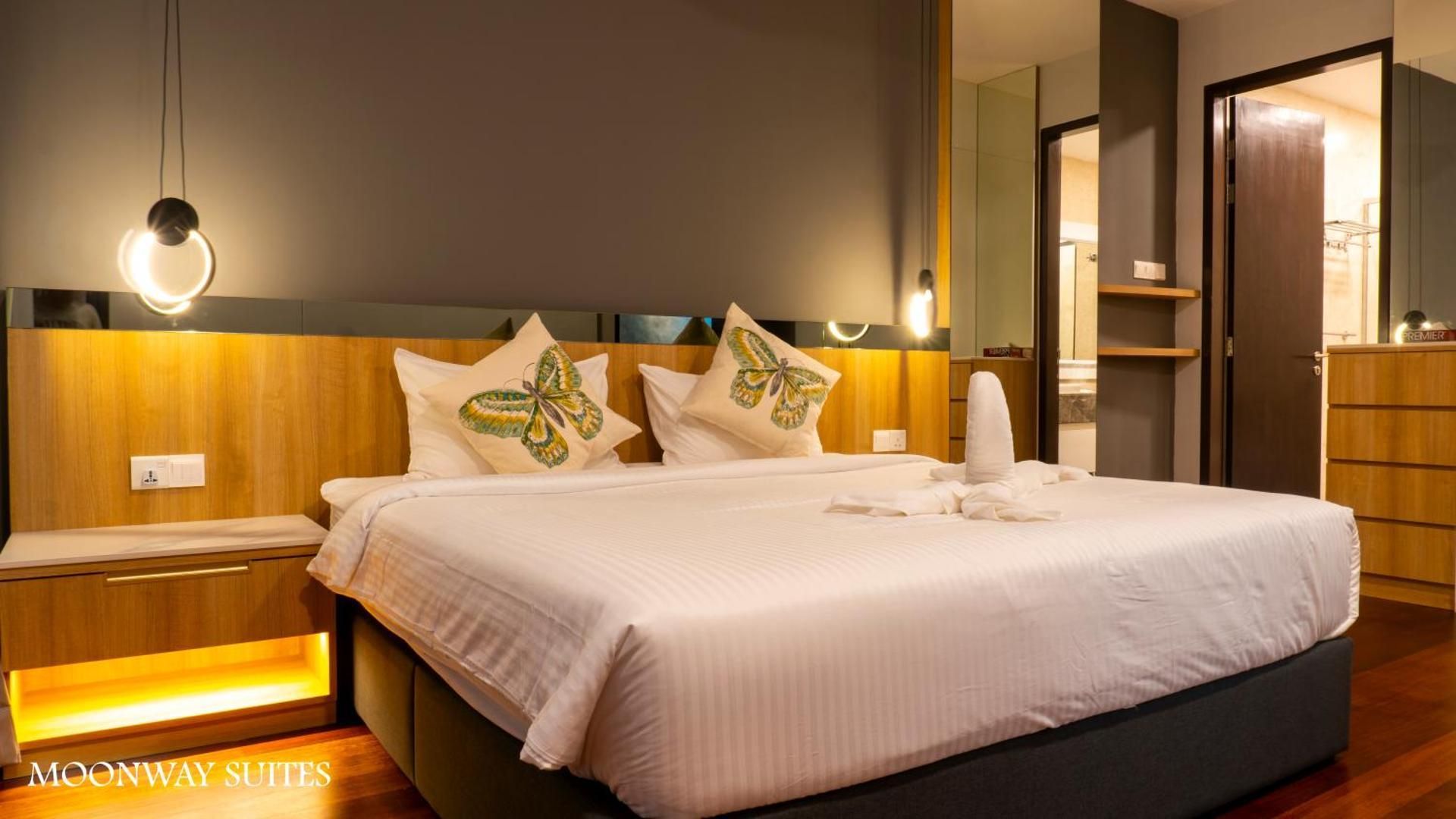 King Suite with Balcony