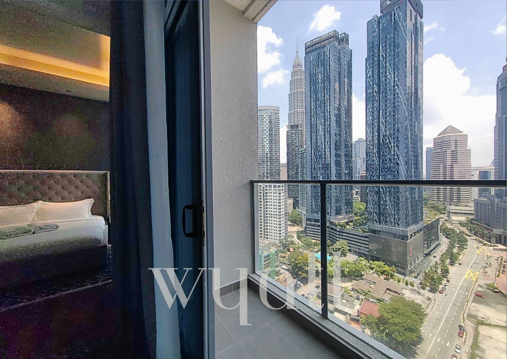 Deluxe Two Bedroom Apartment with Balcony