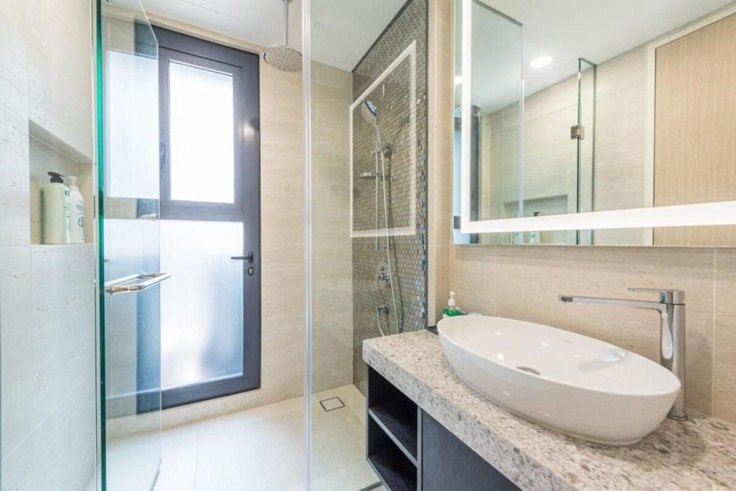 2 Bedroom Deluxe Suite