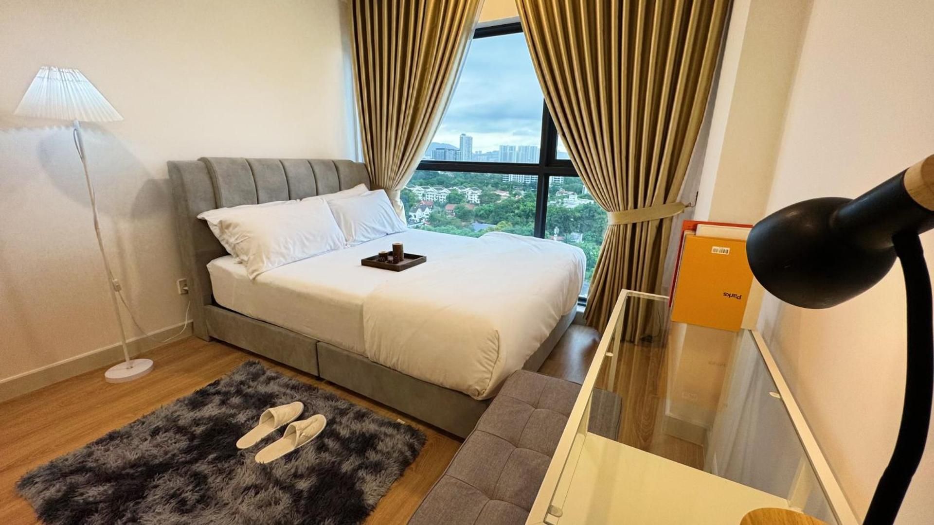 Three-Bedroom Apartment with View