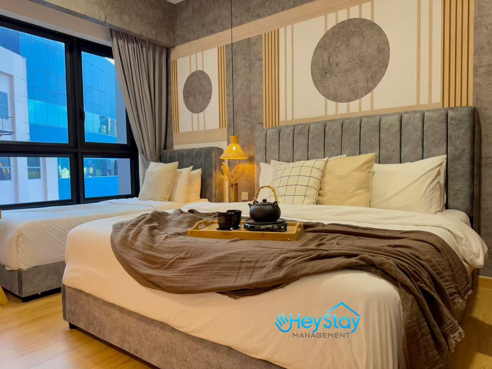 Premier City View Room