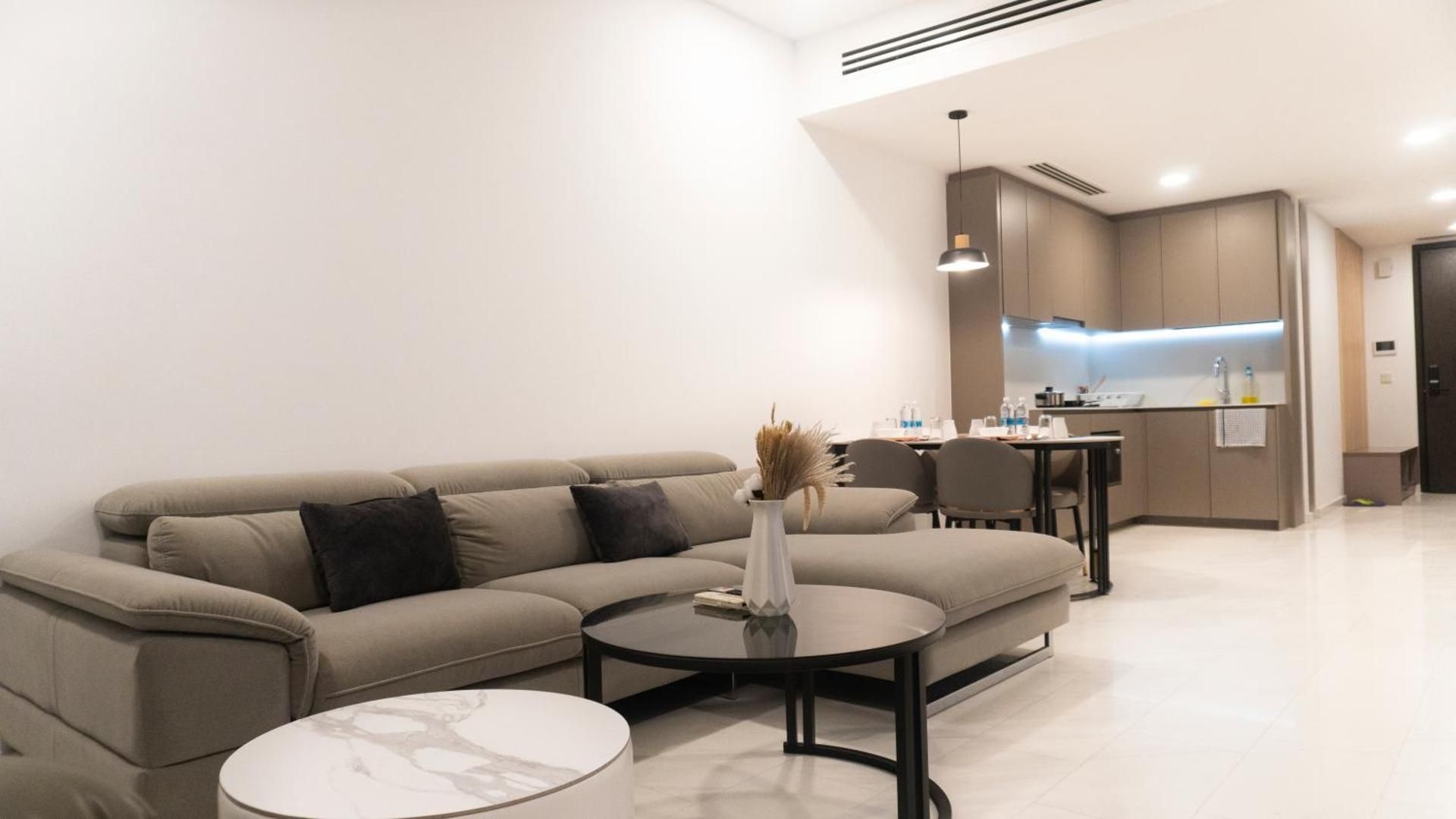 Premium One bedroom Apartment + One