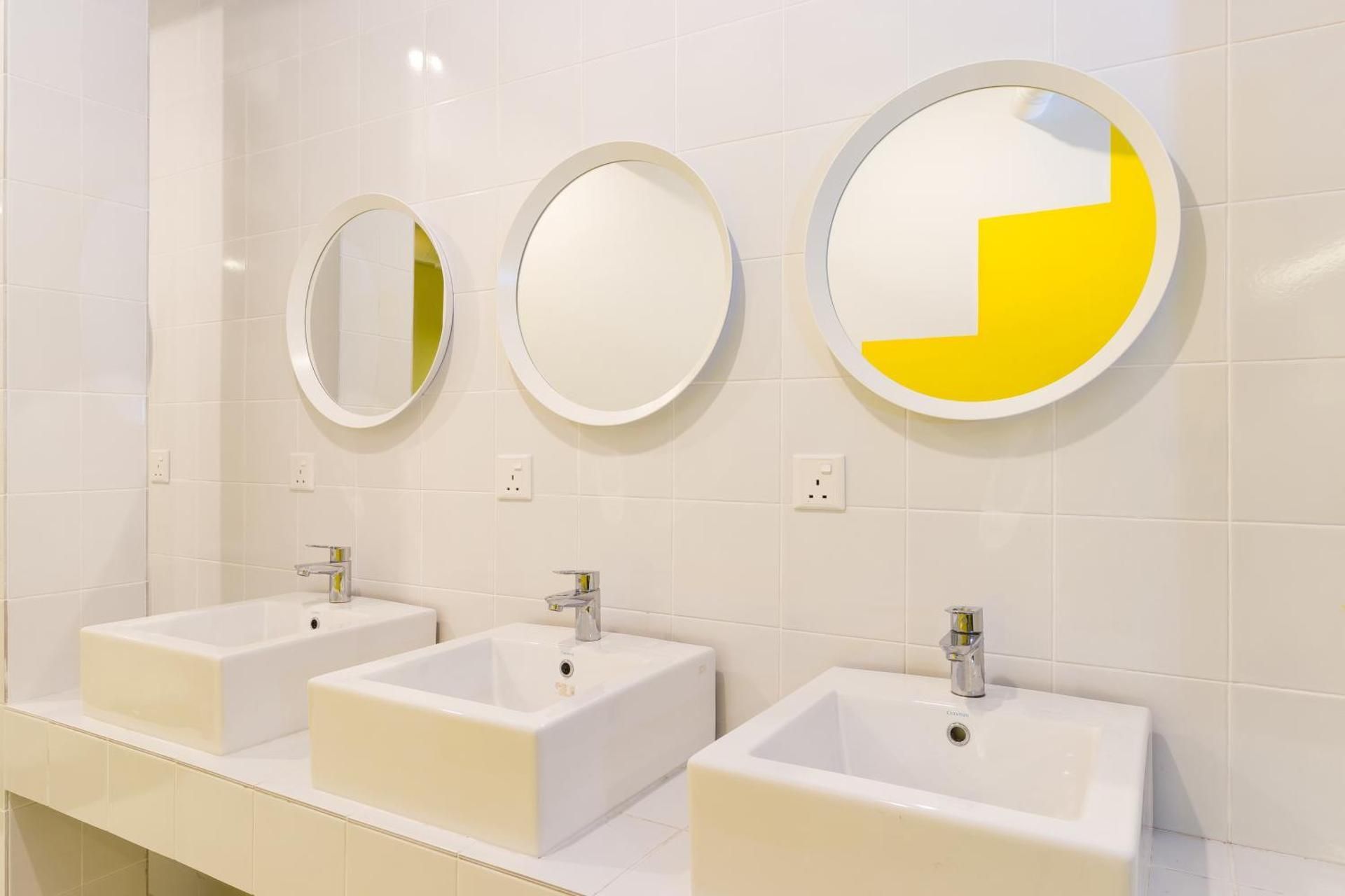 Single Room with Shared Bathroom