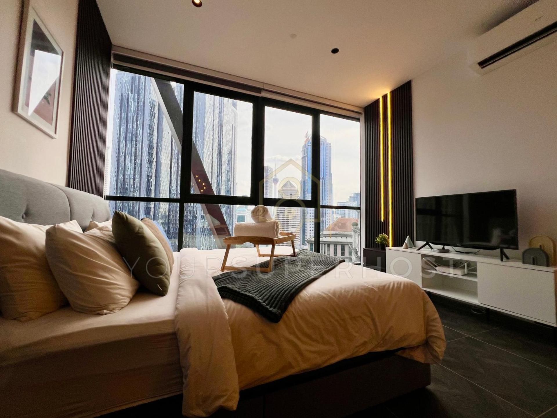 King Studio with Sofa Bed