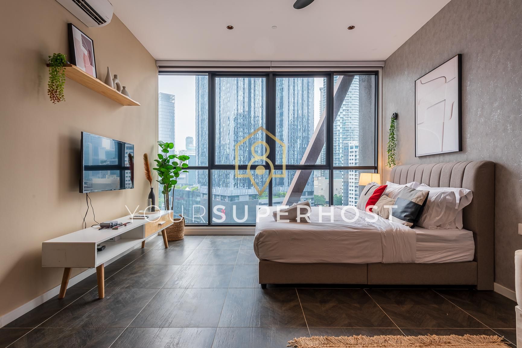 Spacious Studio with Kitchenette