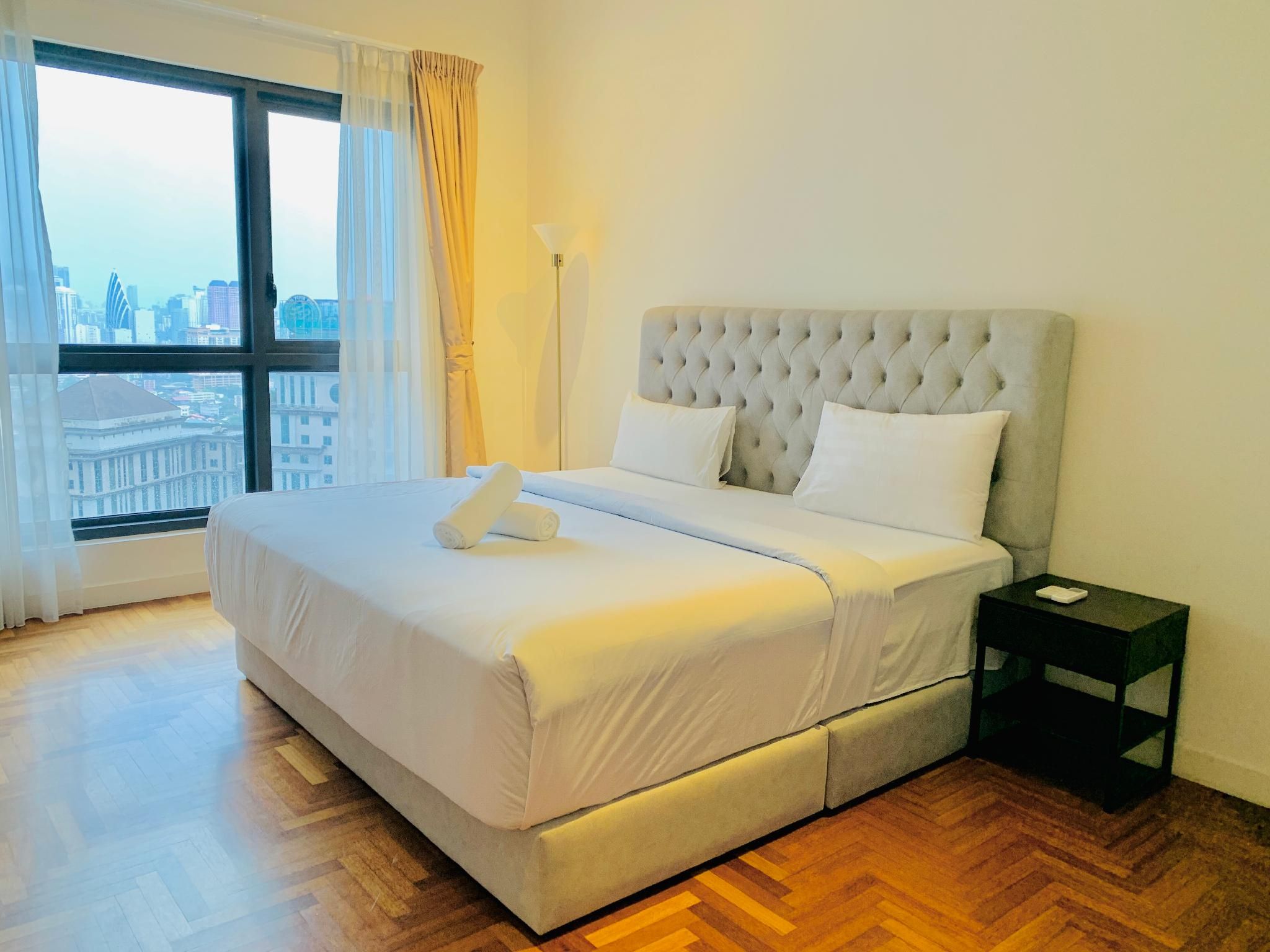 One Bedroom Superior Room with Bathtub, Kitchenette