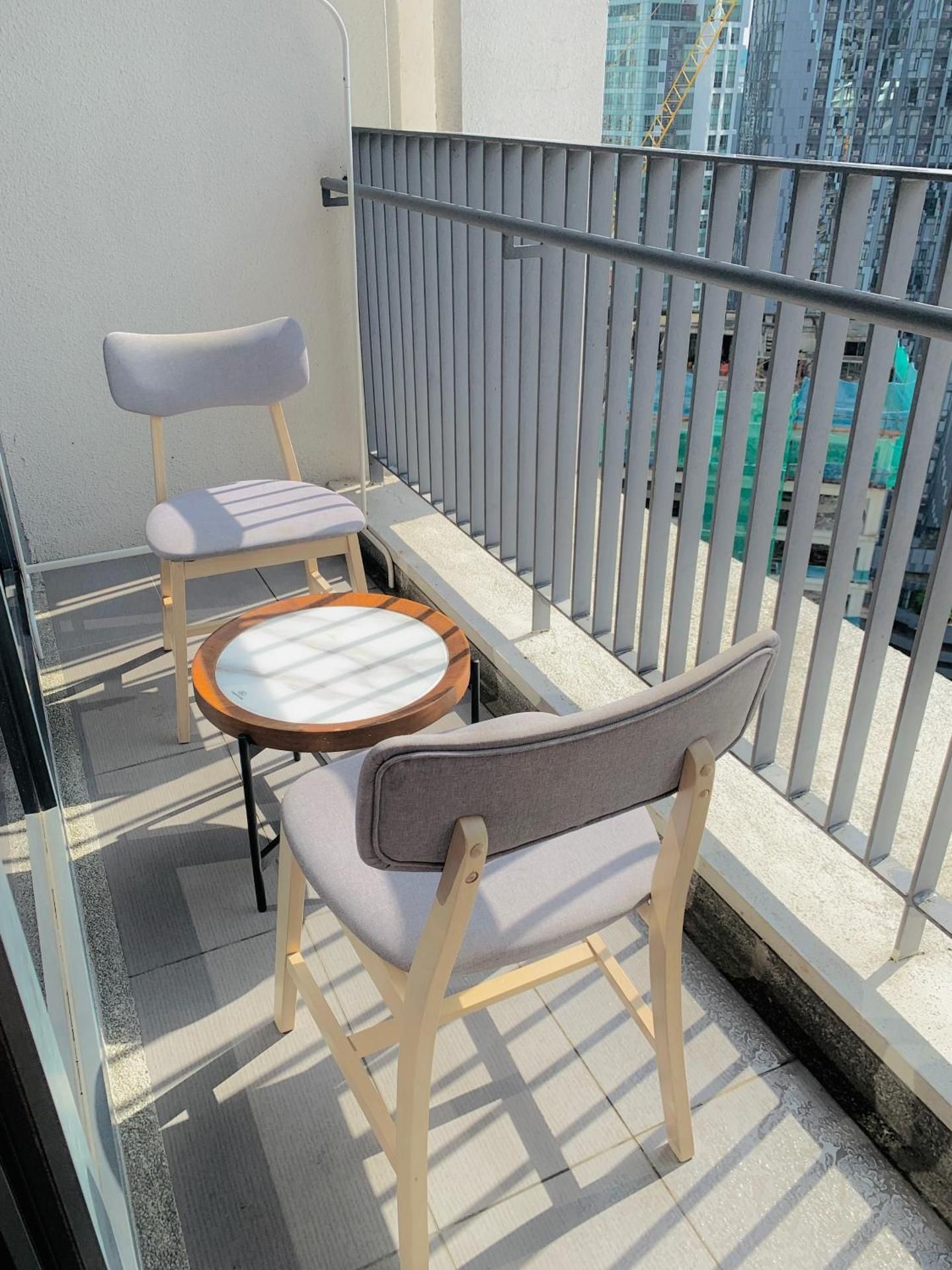 Three-Bedroom Premium Apartment with Balcony