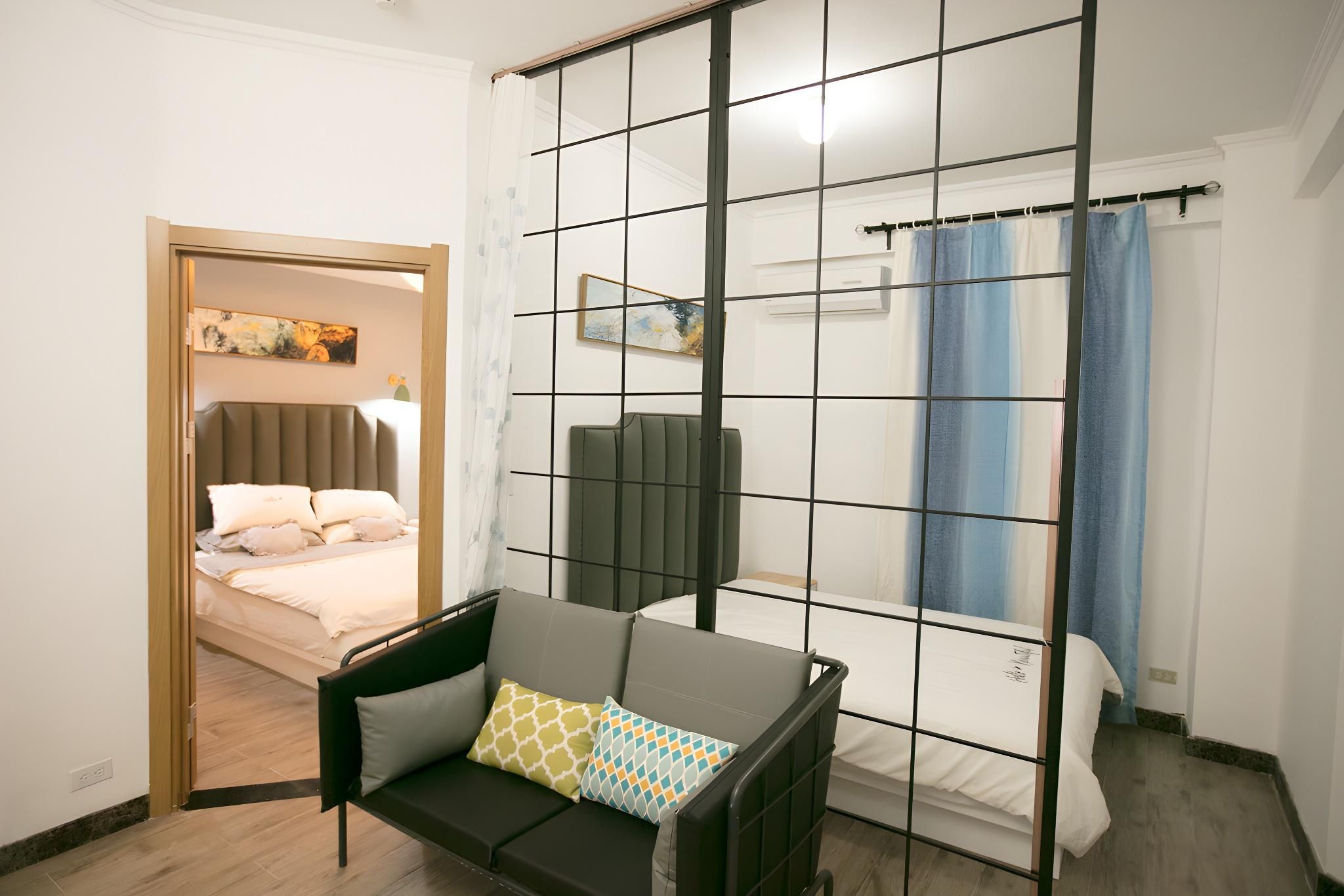 Oasis Boutique House Suite Family Room