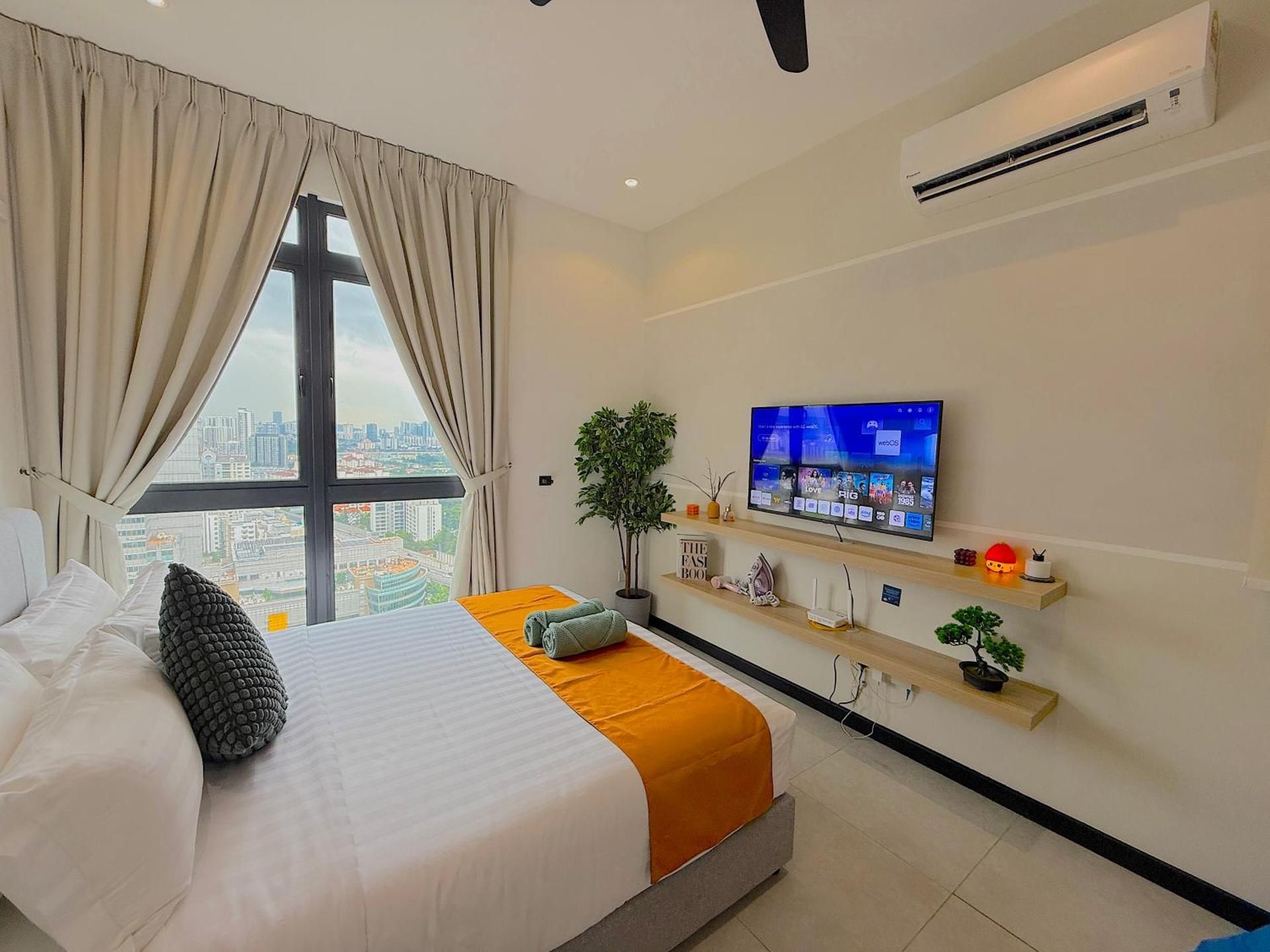 Studio Apartment with City View