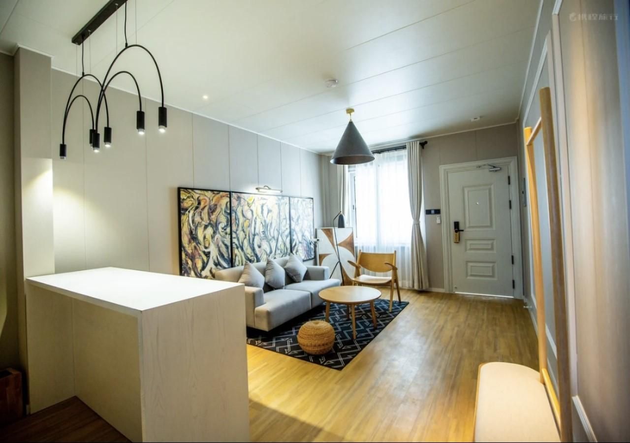 Discovery Saipan Hotel Family Deluxe 3