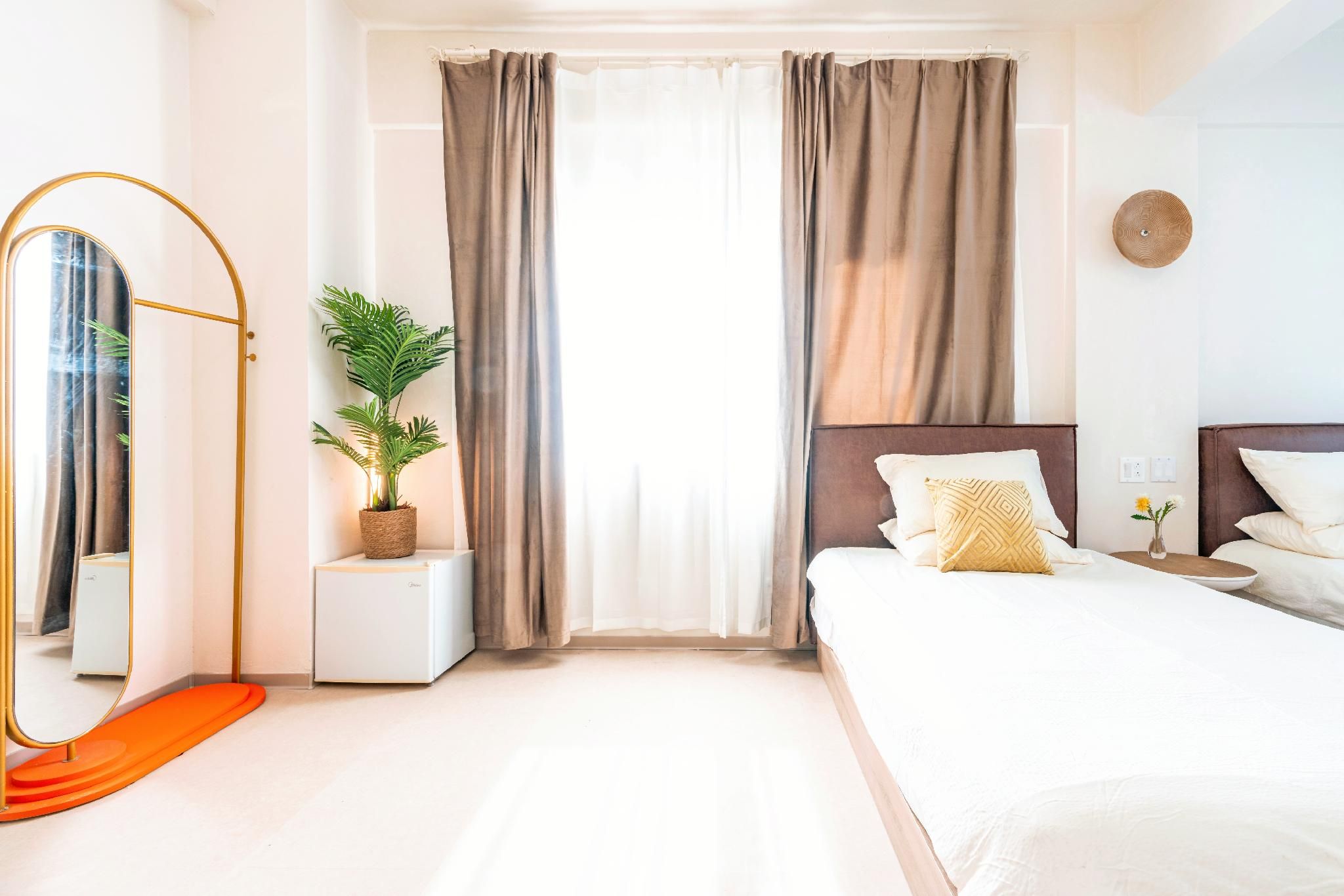 Seabreeze Garden Deluxe Family Studio 2