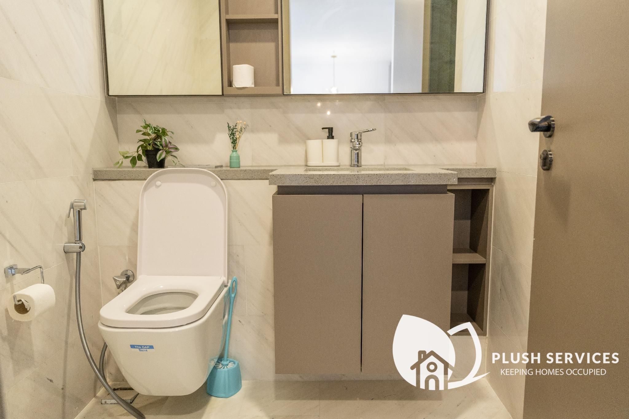 2 Bedroom - 1 Bath Suite