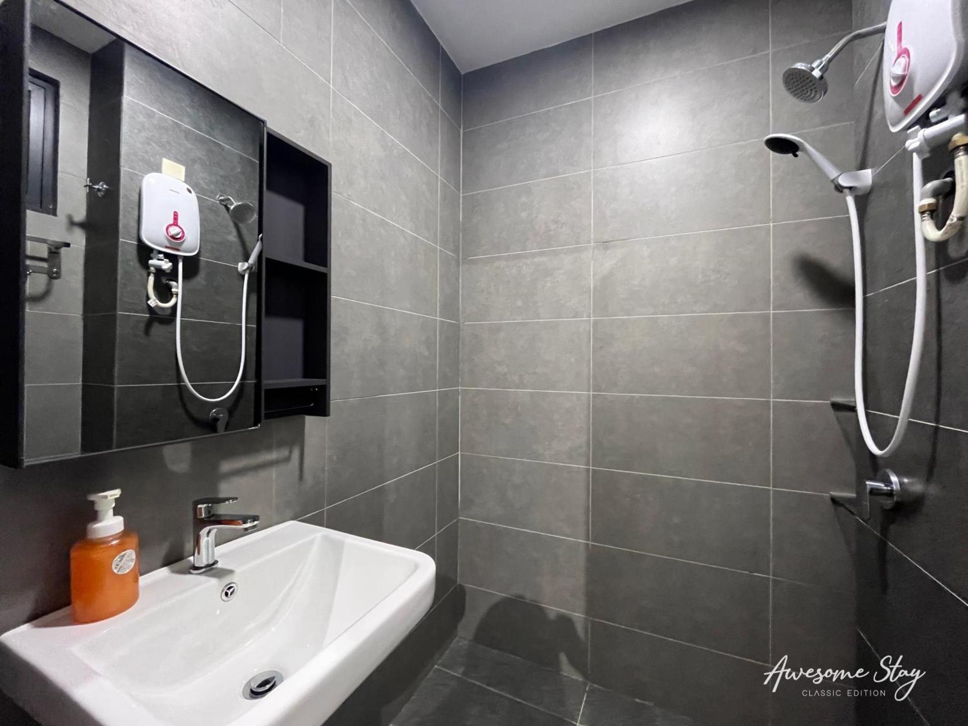 Neu Suites By Awesomestay Studio 3