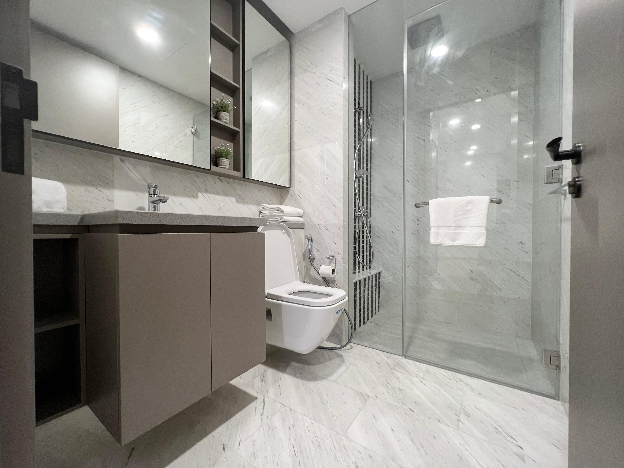 Queen Suite