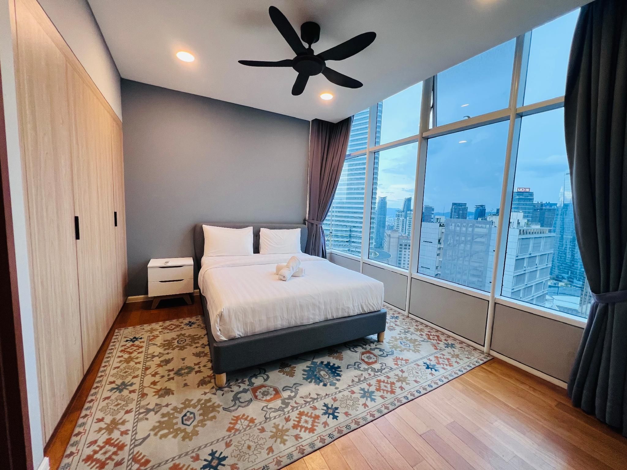 KLCC View Deluxe Suite