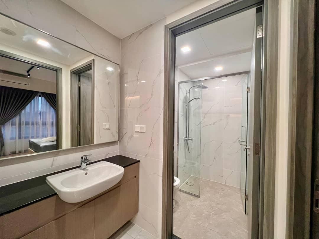 Deluxe Double or Twin