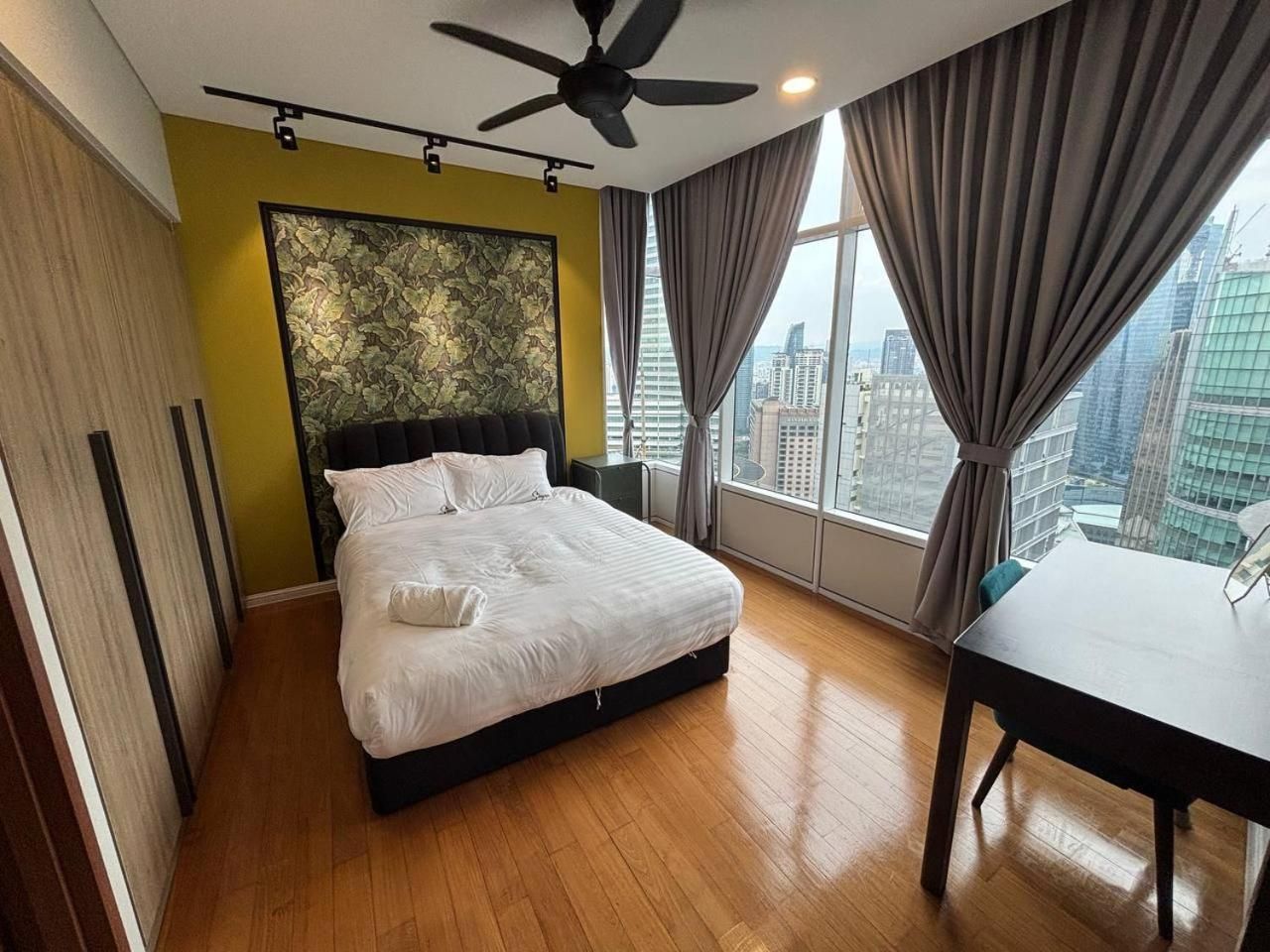 Three-Bedroom Apartment with KLCC View