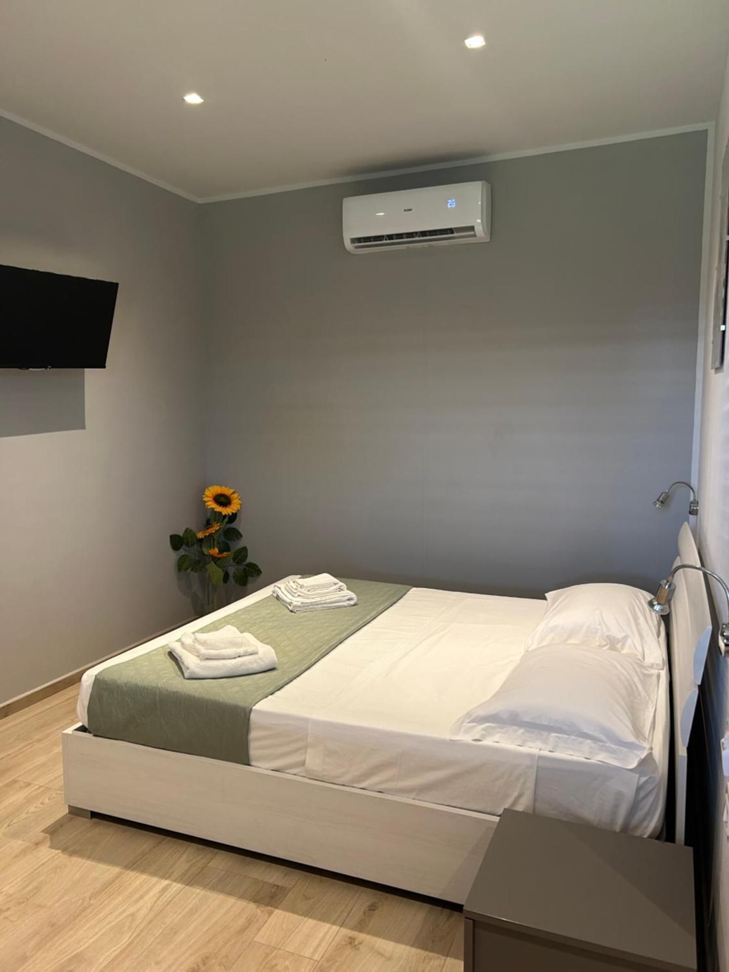 Classic Quadruple Room