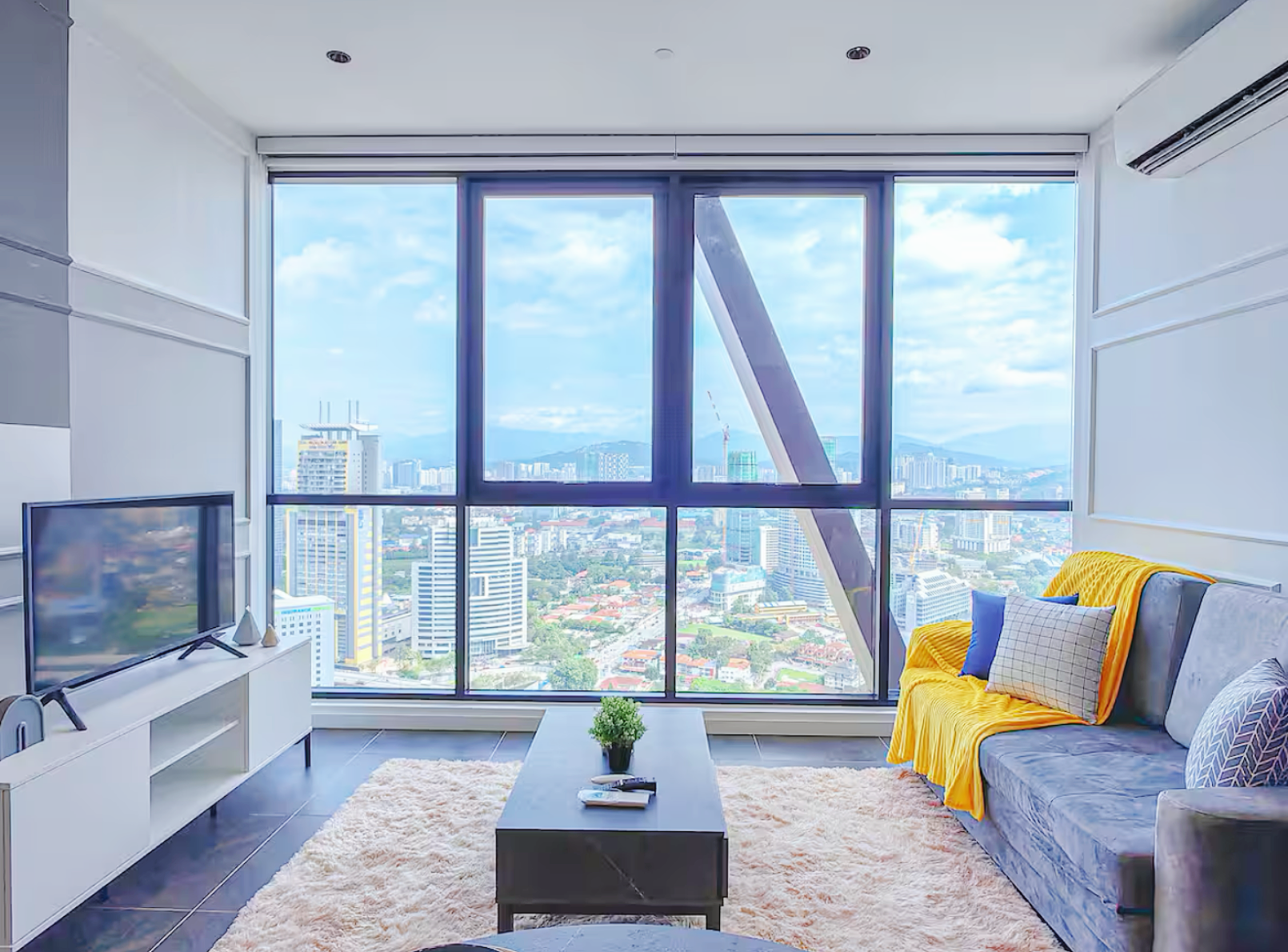One Bed room Suite