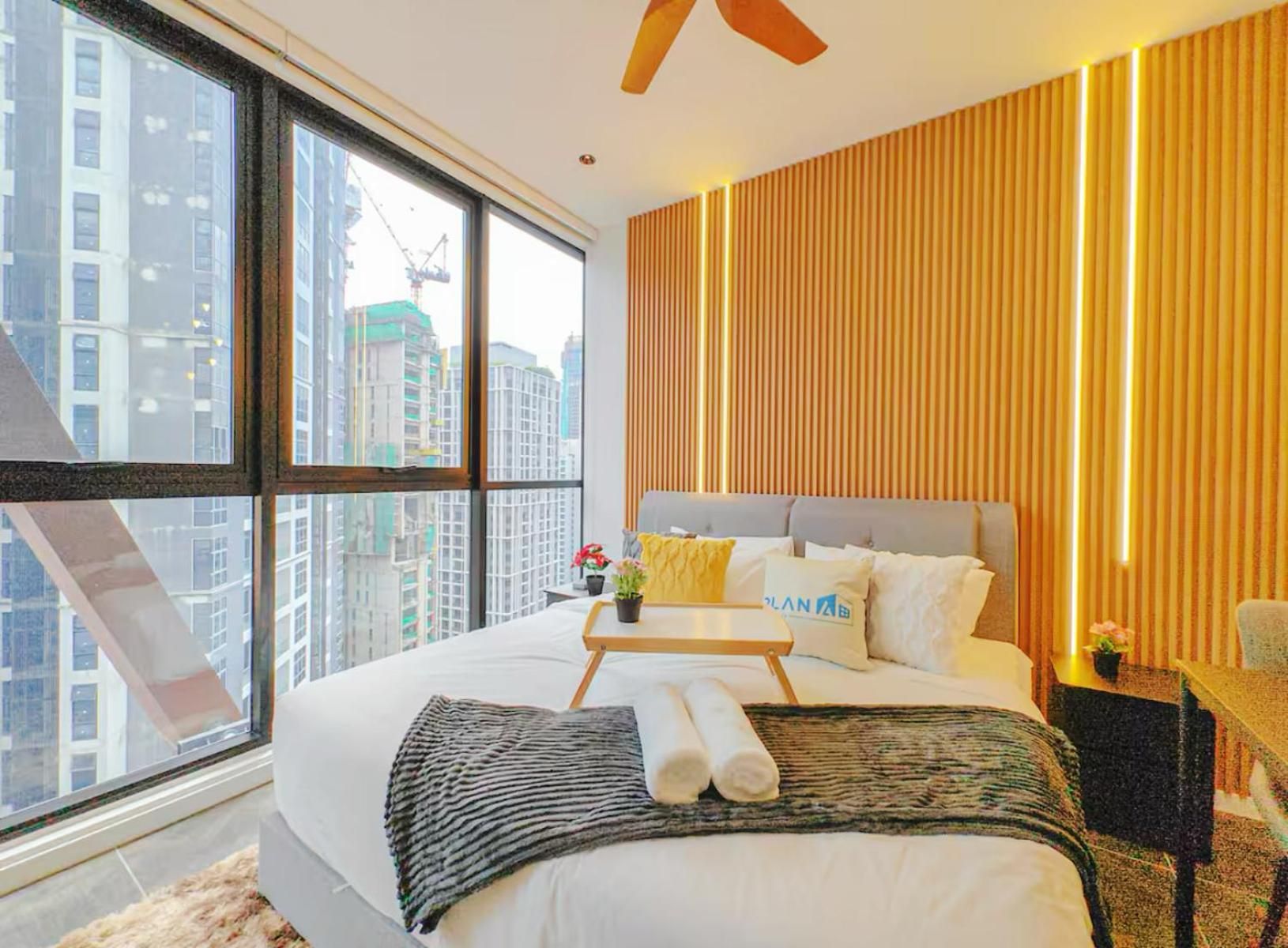 Deluxe Suite with Spa Bath