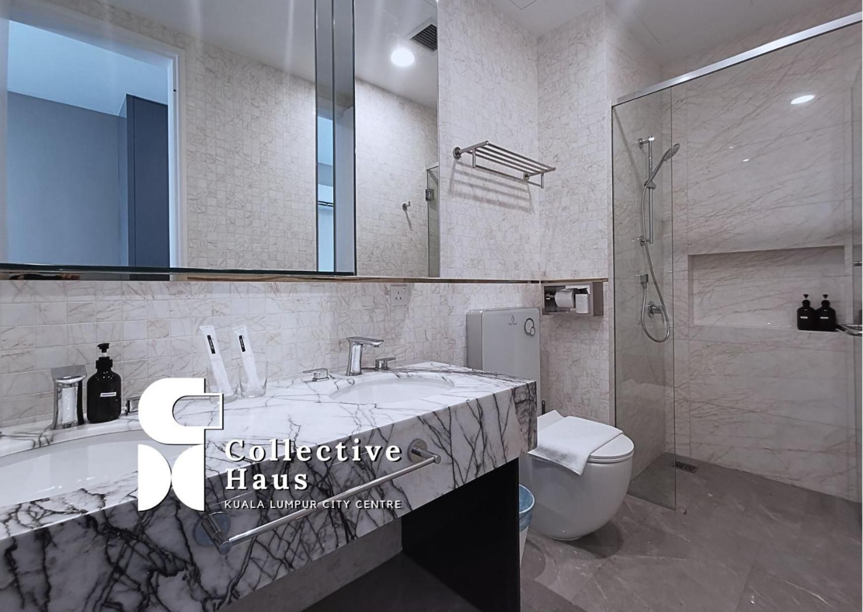 【TwinTower View】Premium 3-Bedroom Suite【High-Floor】