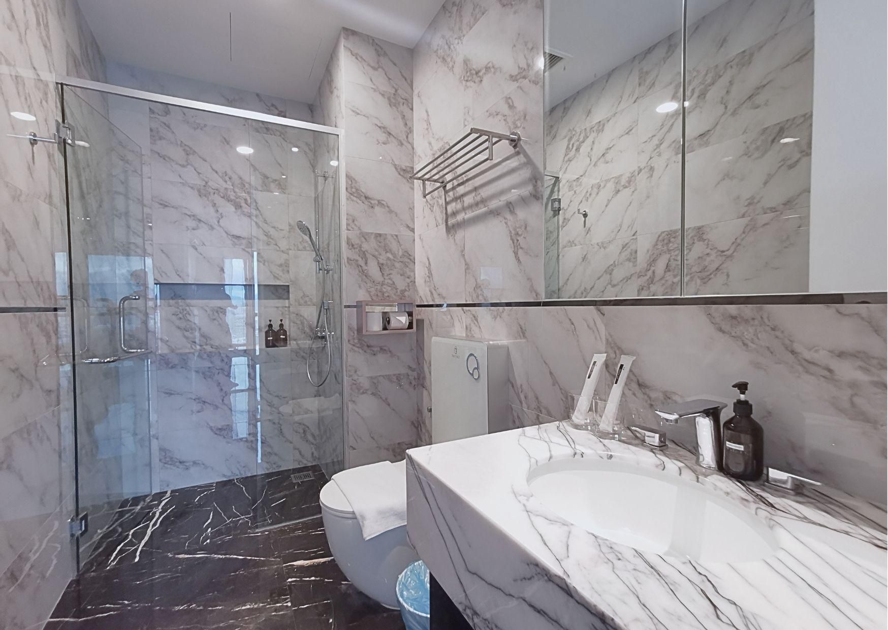 1-Bedroom Suite City View