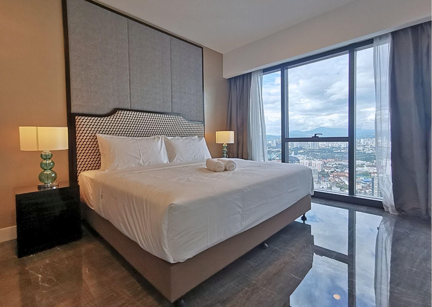 1-Bedroom Suite City View