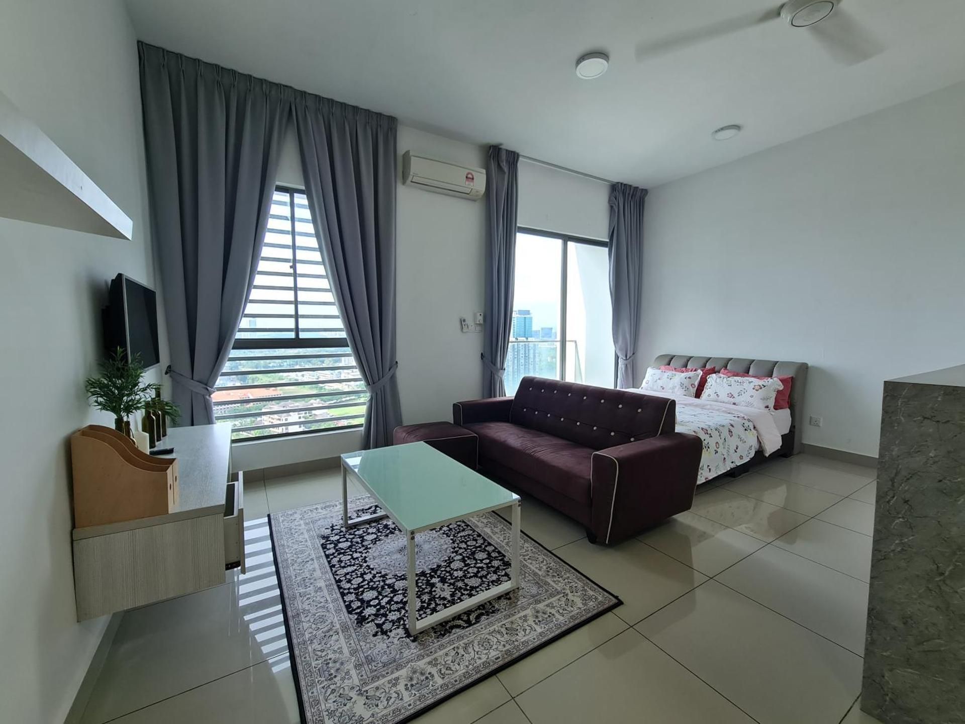 One-Bedroom Apartment